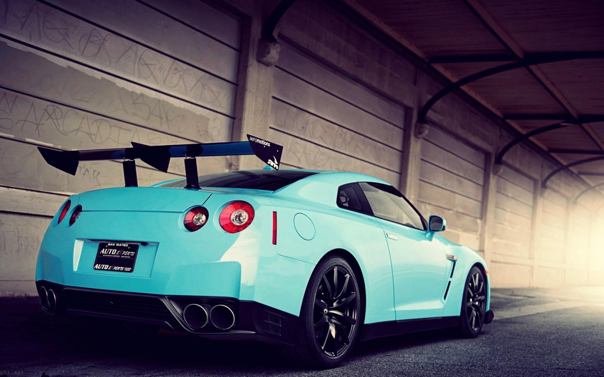 1920x1200 Nissan GTR Wrapped In Light Blue Wallpaper