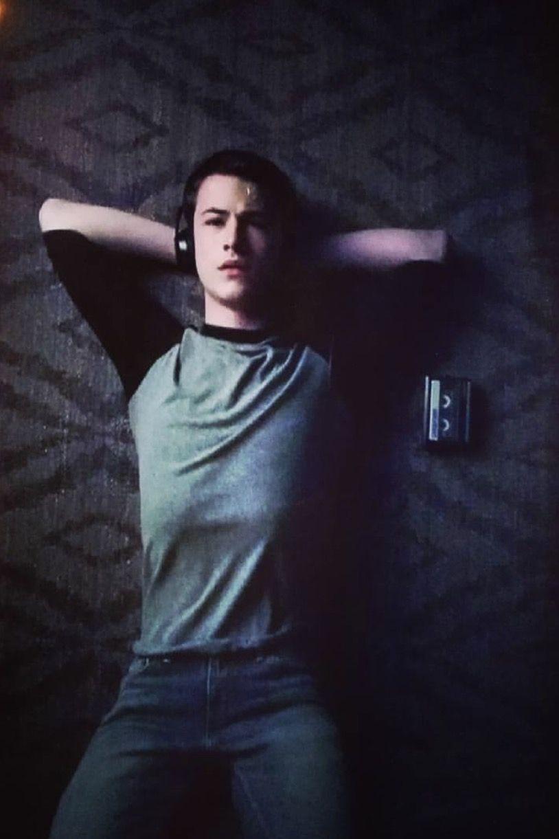 814x1221 Clay Jensen Wallpaper