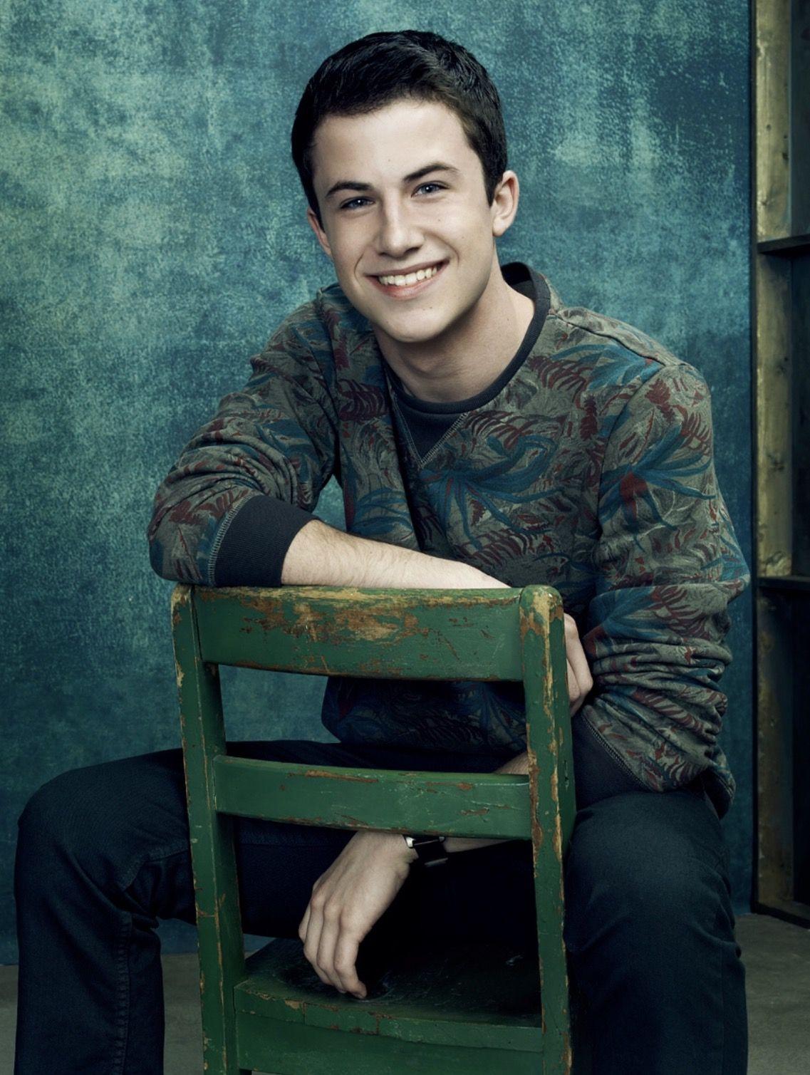 Clay Jensen Wallpapers - Top Free Clay Jensen Backgrounds - WallpaperAccess