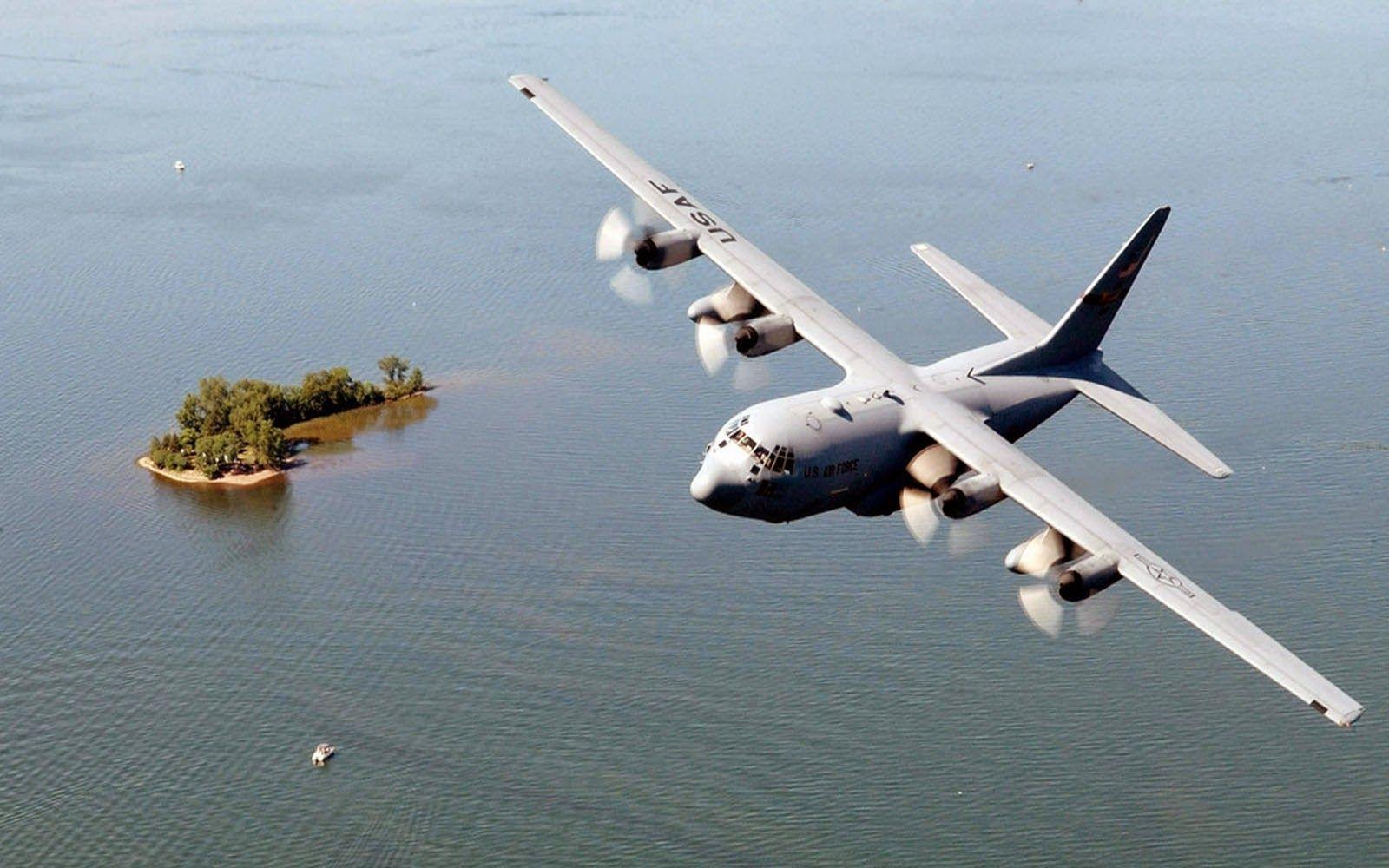 1600x1000 Unityopportunity: Lockheed C 130 Hercules Wallpaper