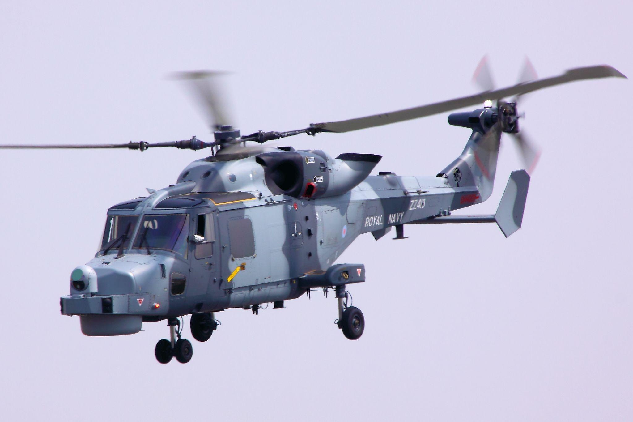 2048x1365 Lynx Helicopter Wallpaper