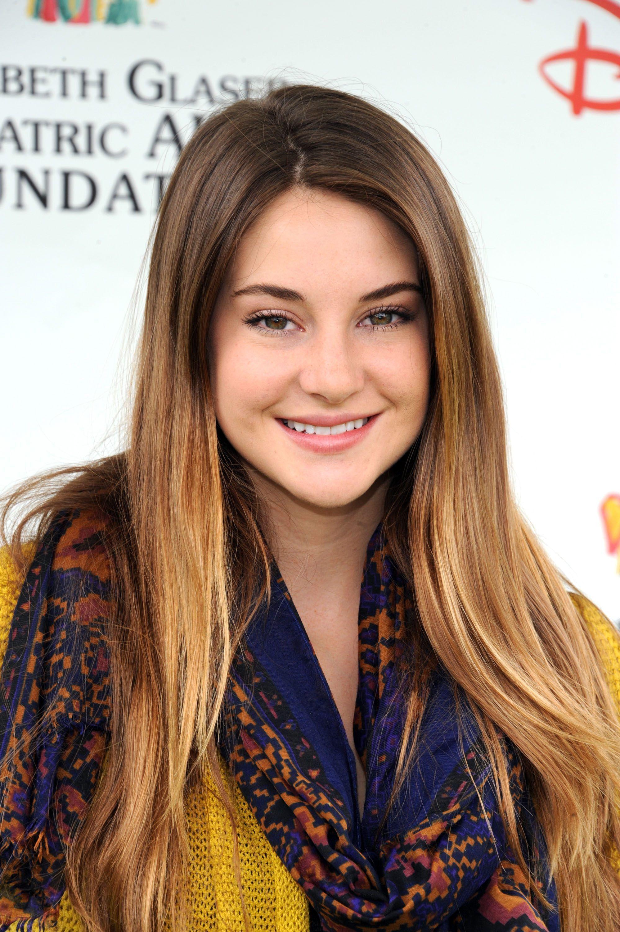 1998x3000 shailene 4K wallpaper for your desktop or mobile screen