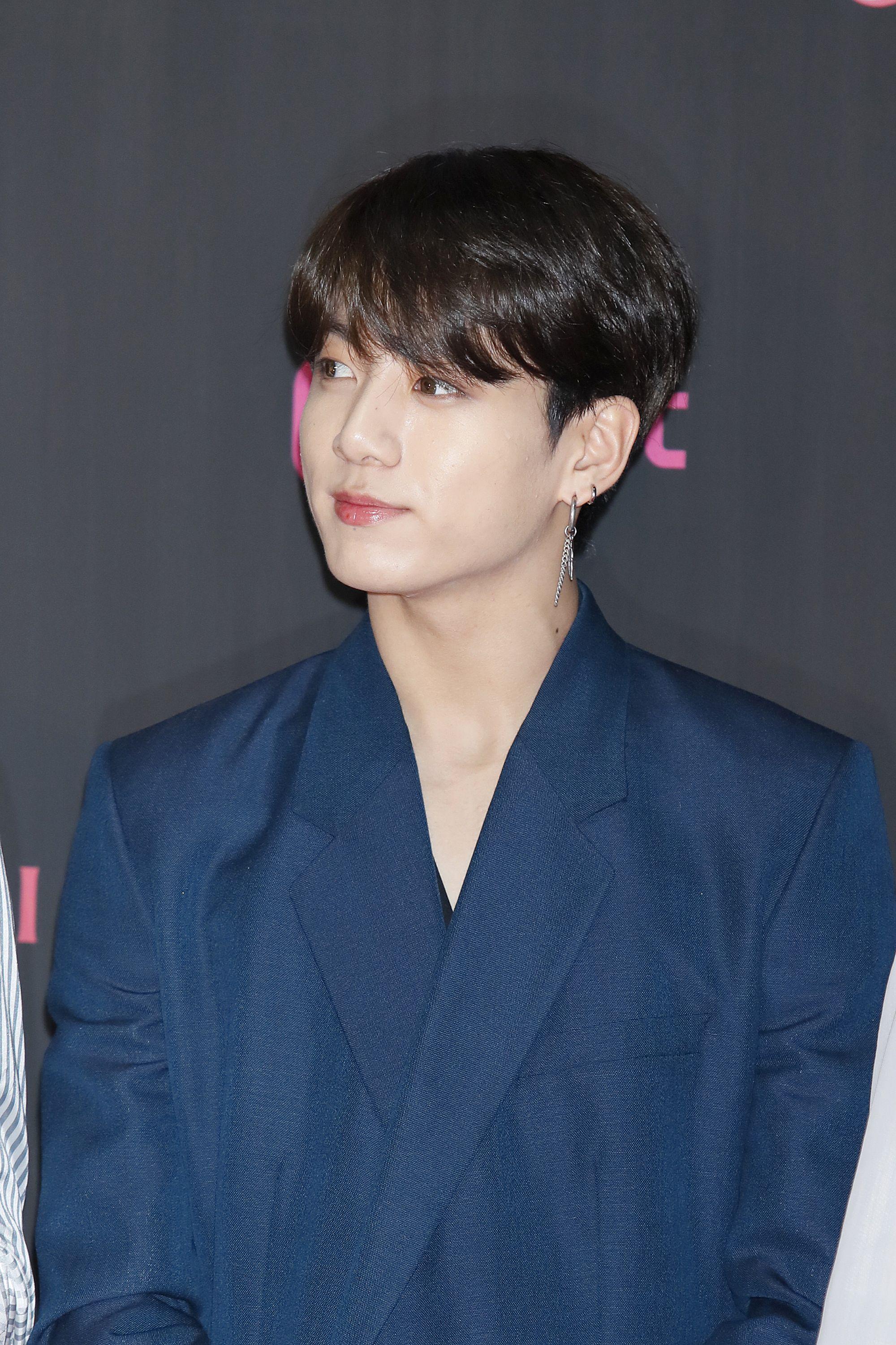 190424 The Fact Music Awards #BTS #JHOPE