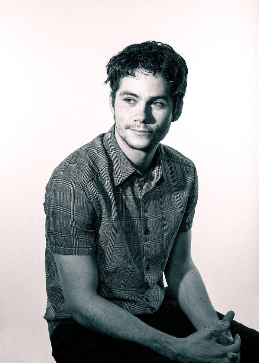 857x1200 Dylan OBrien wallpaper