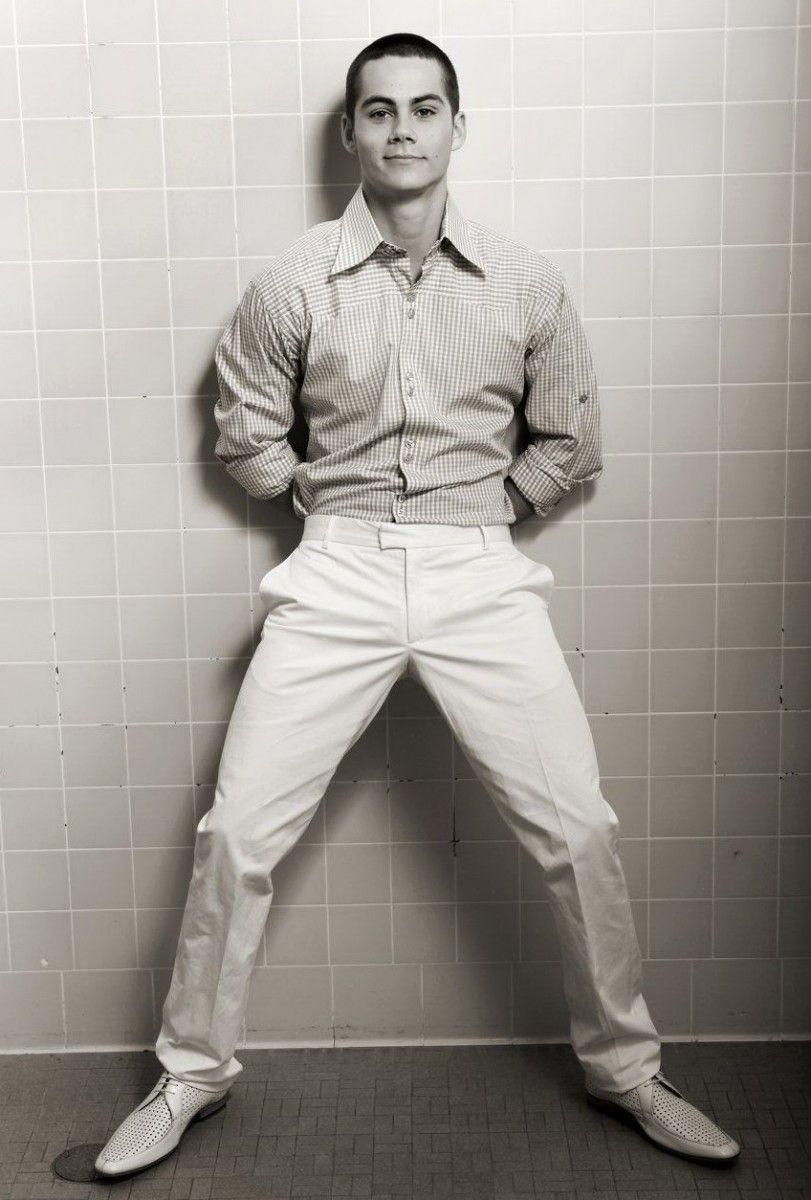 811x1200 Dylan O'brien Photo O Brien Shirtless Photohoot