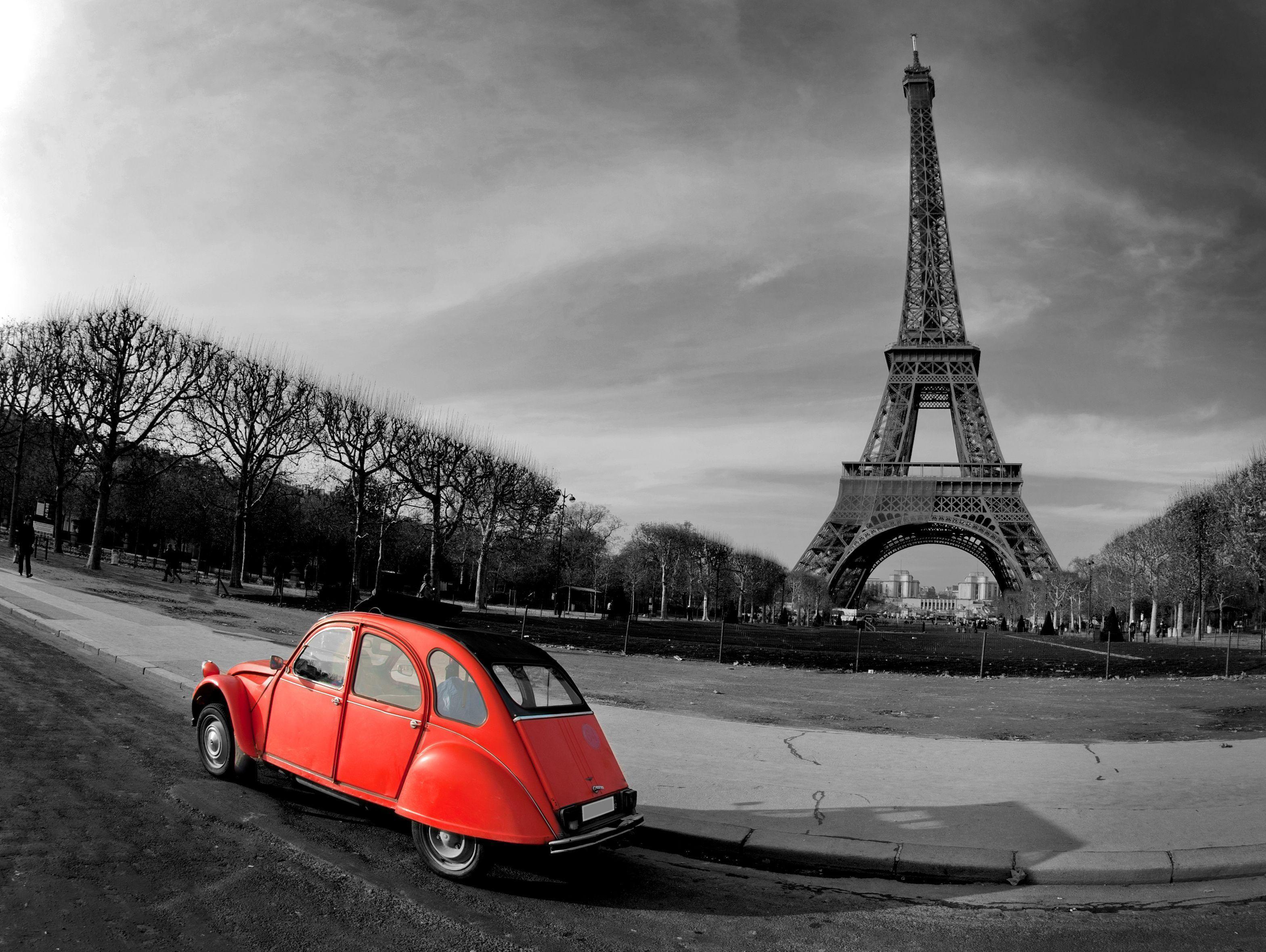 3136x2358 Black and White Paris Wallpaper