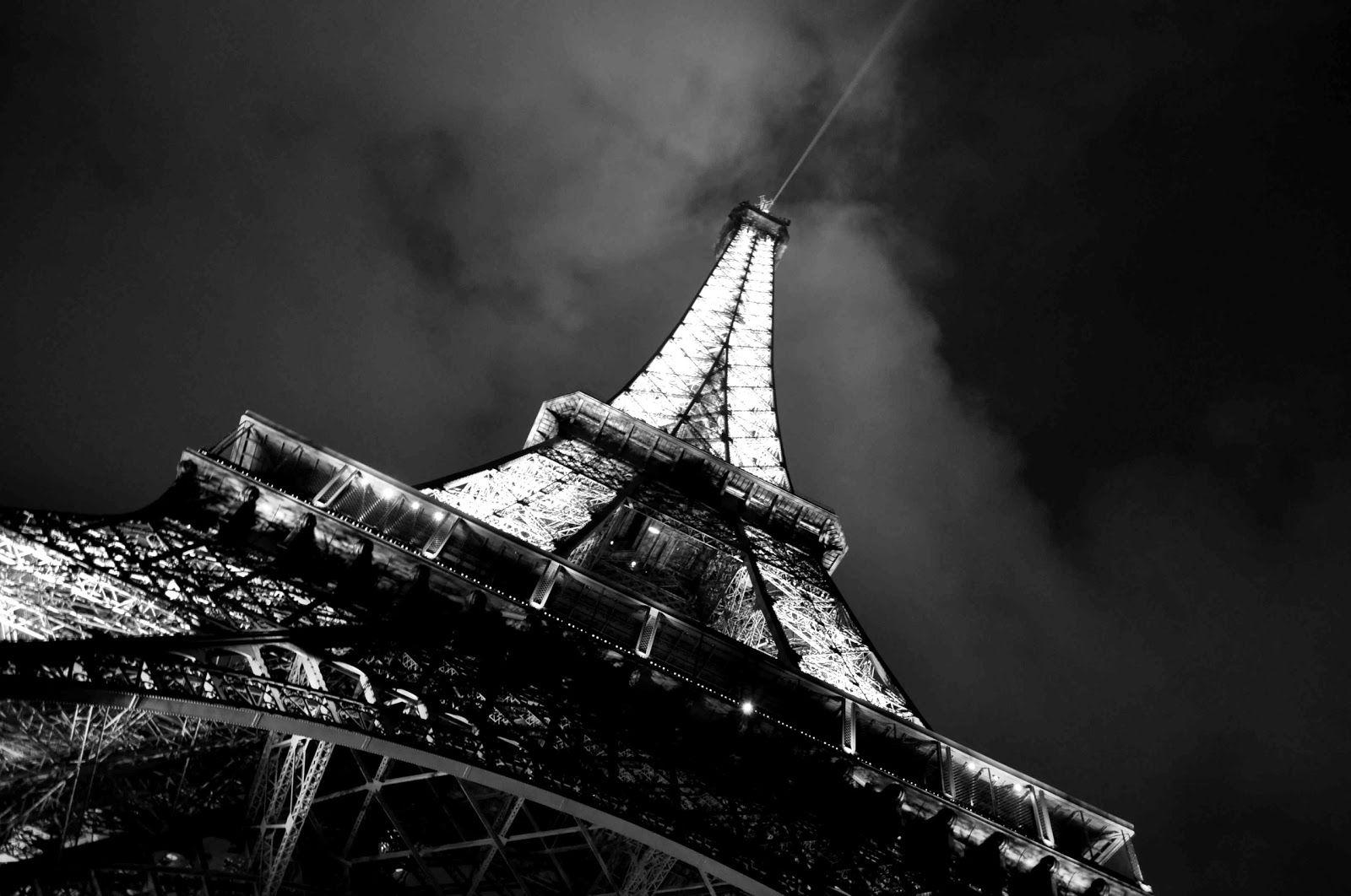 1600x1062 Eiffel Tower HD Wallpaper Black And White, Picture