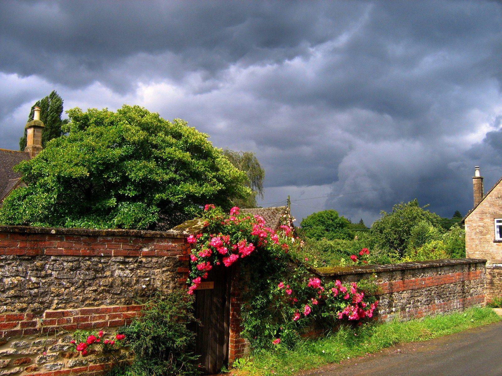 1600x1200 England countryside