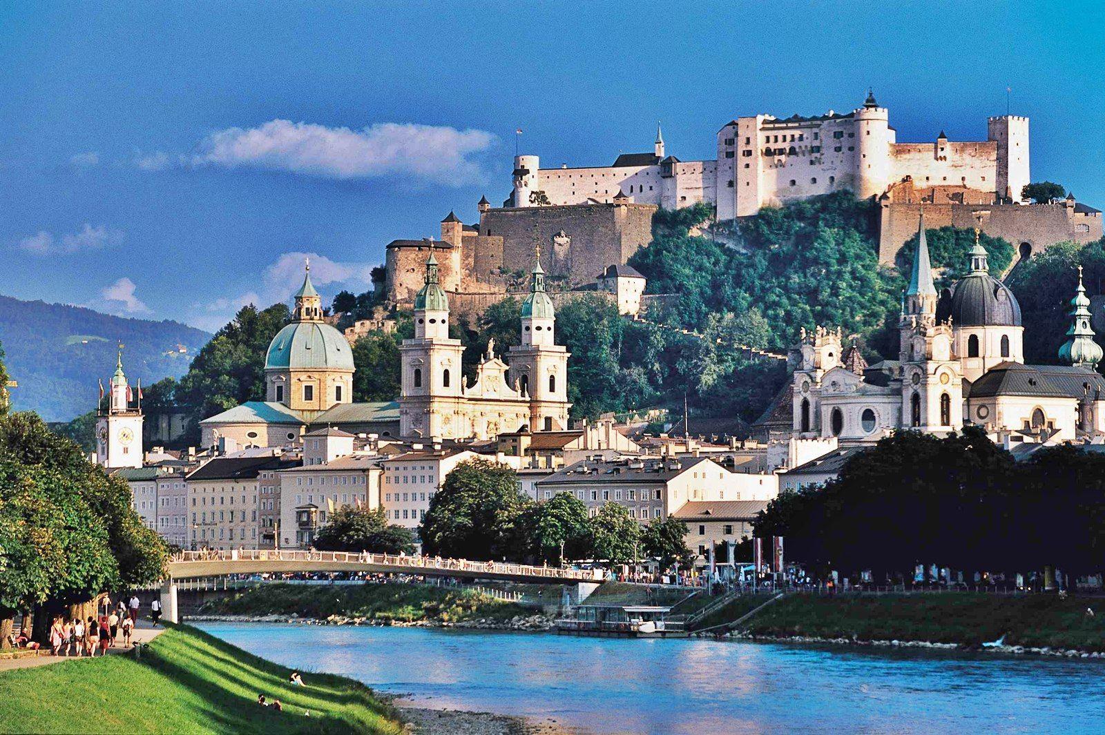 1600x1065 Salzburg, Austria. QA:41