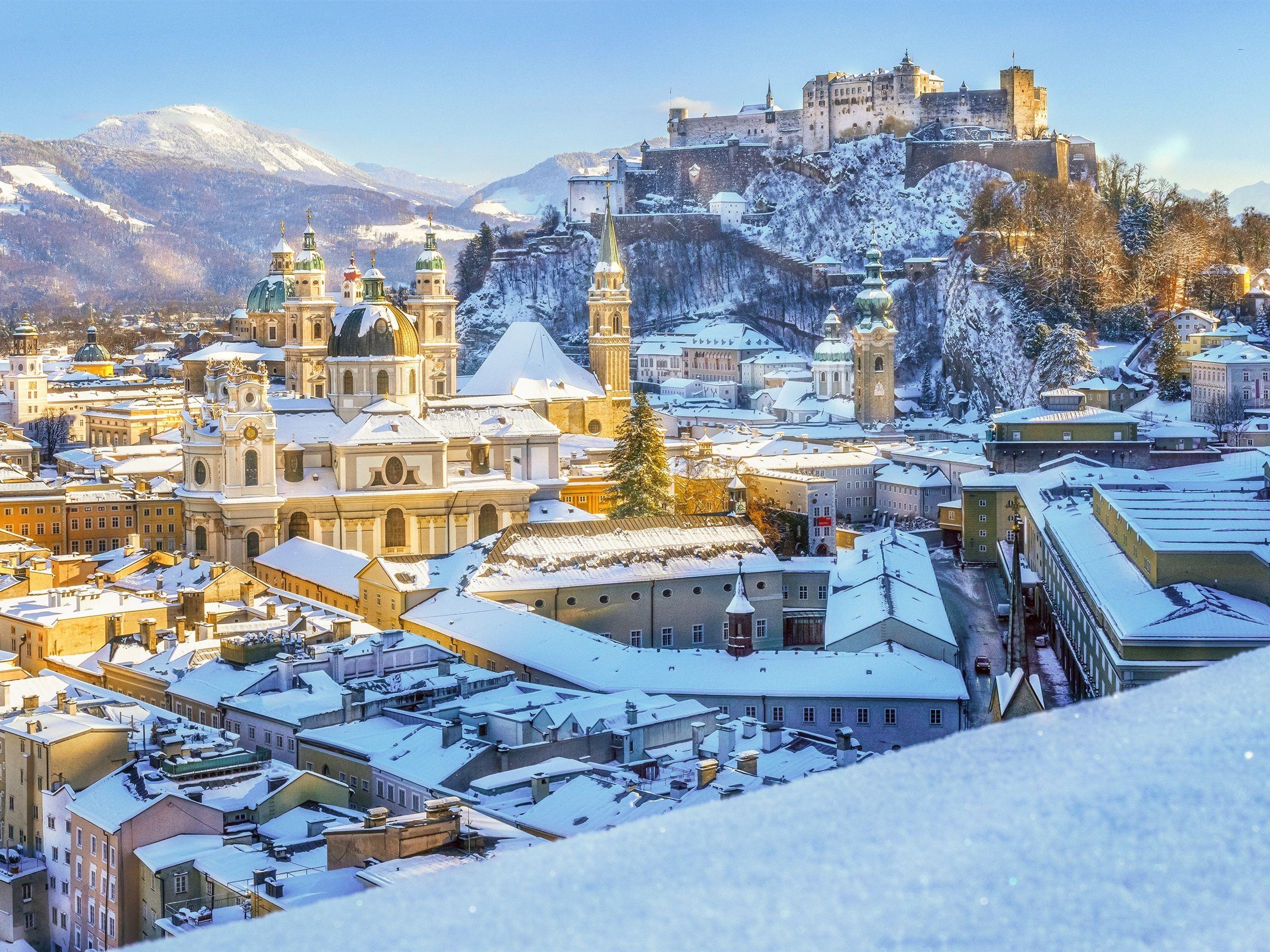 2560x1920 Wallpaper Salzburg Cathedral, Austria, winter, snow