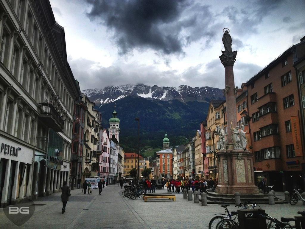 1024x768 Trainsetting Europe: One Night in Innsbruck Blonde Gypsy