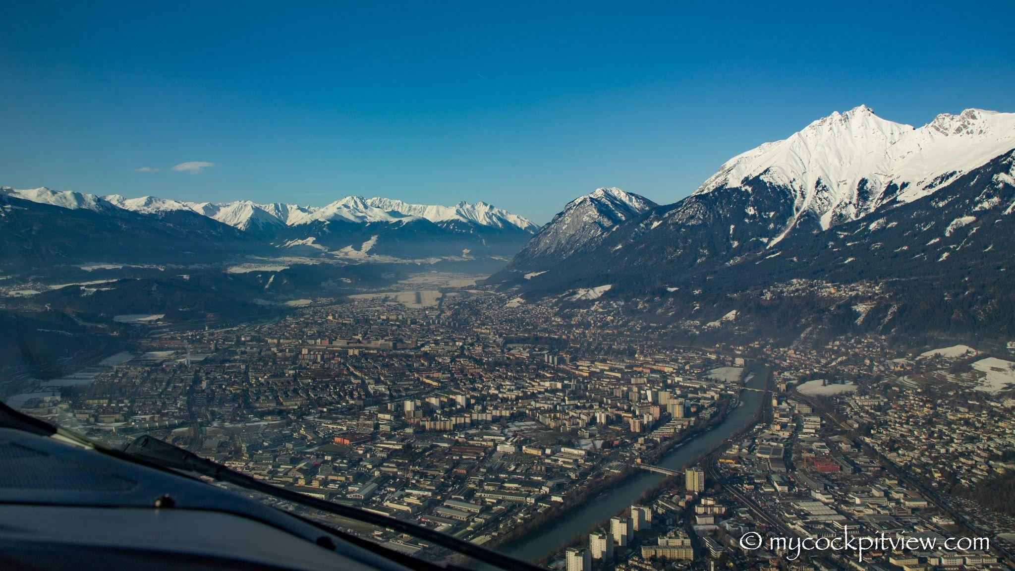 2048x1152 Q400 on final approach, Innsbruck