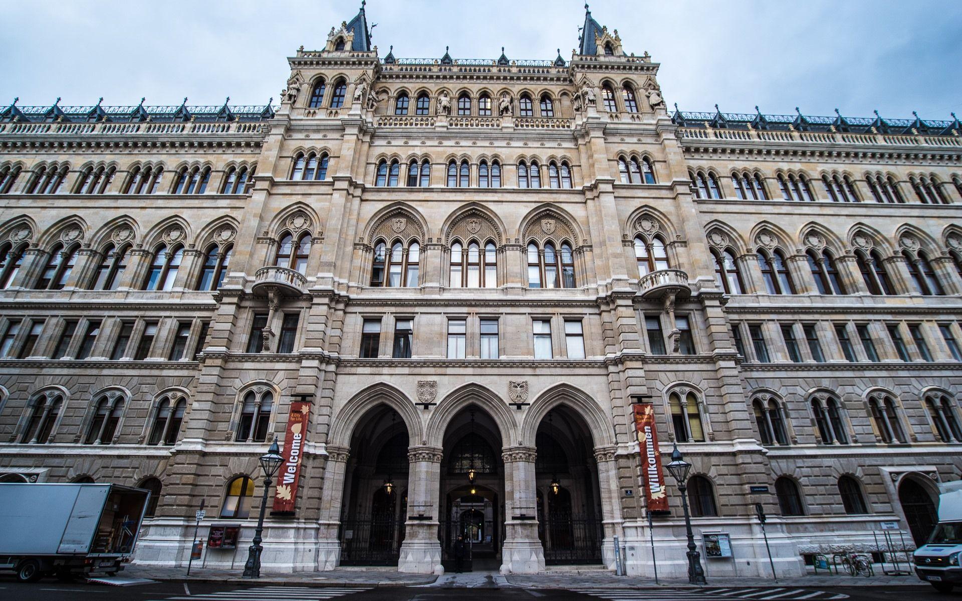 1920x1200 Wallpaper Vienna City Hall, Austria 1920x1200 HD Picture, Image