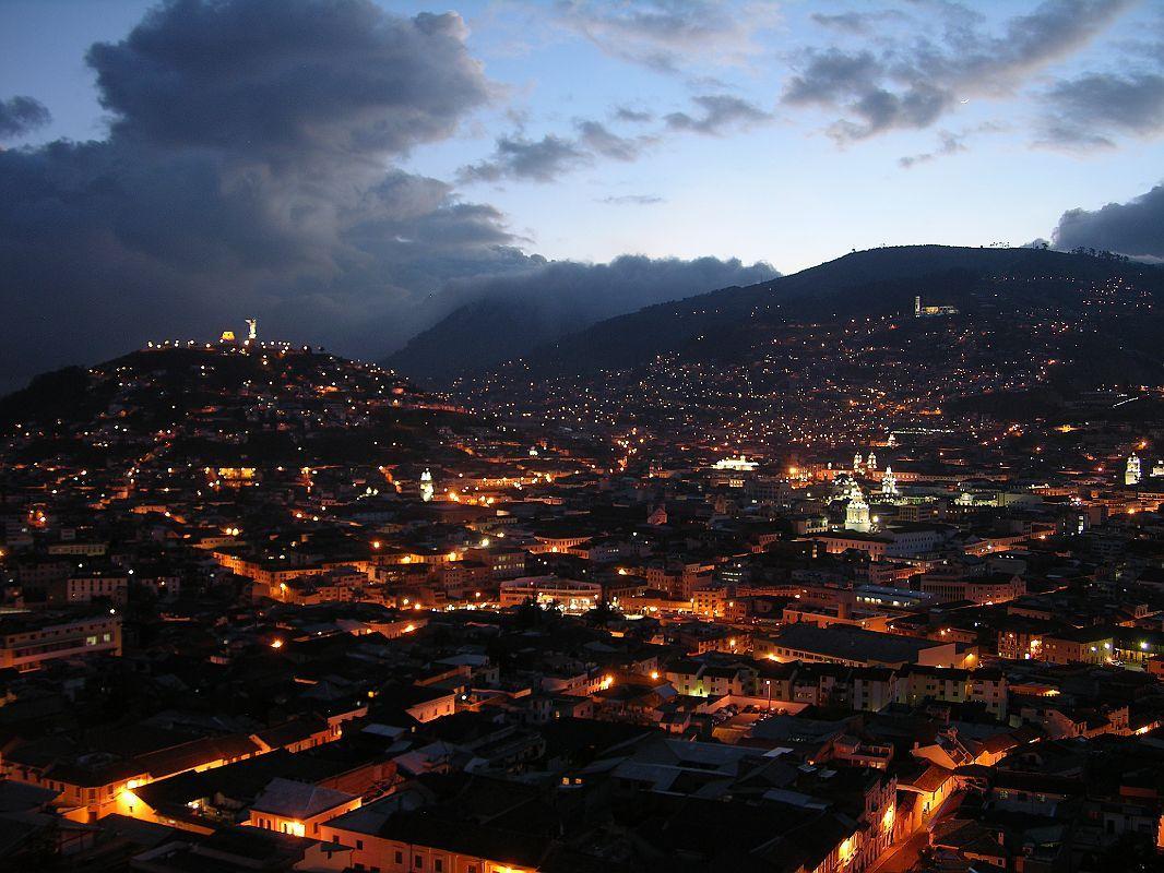 1066x800 Quito hình nền