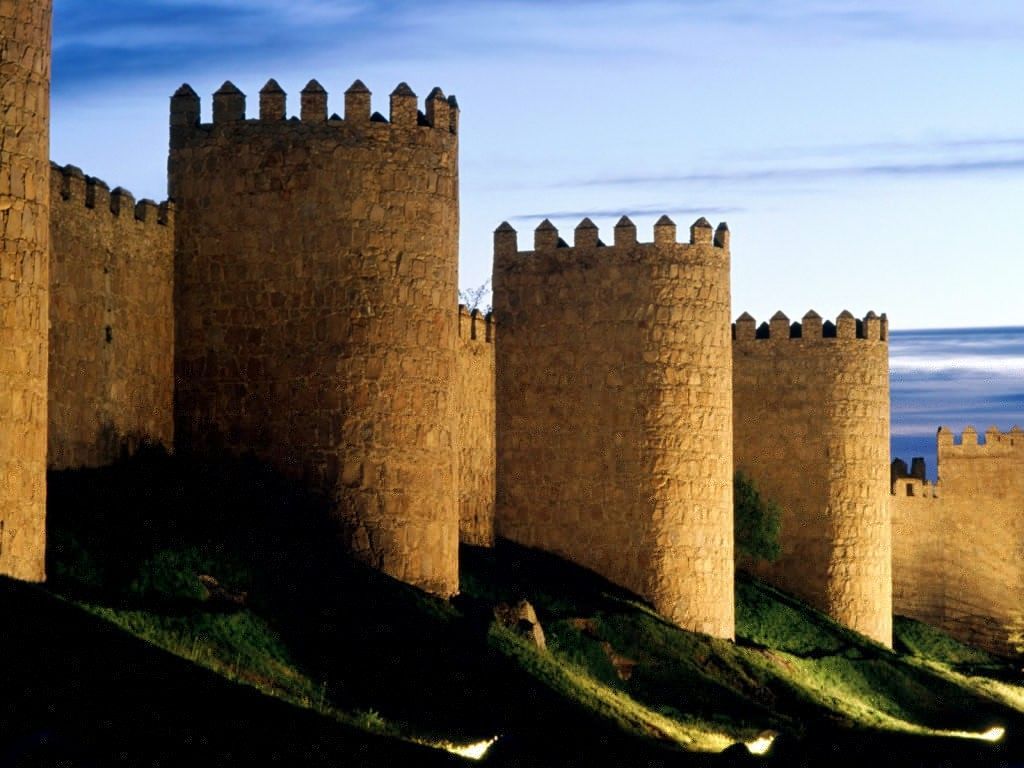1024x768 Educational Travel: Walls of Avila