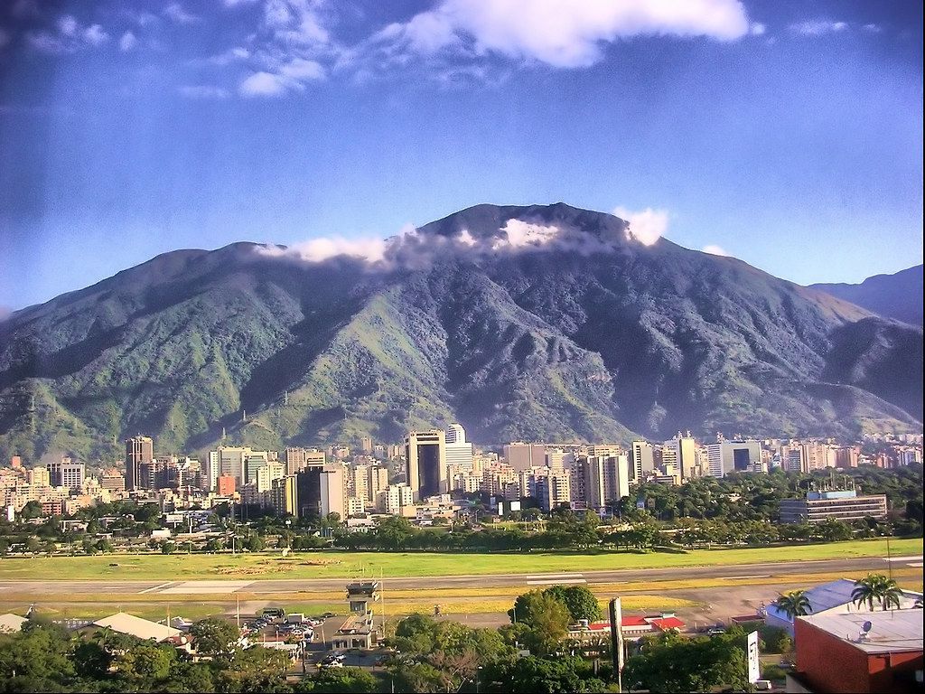 1024x768 sizes. Caracas (Venezuela). Cerro el