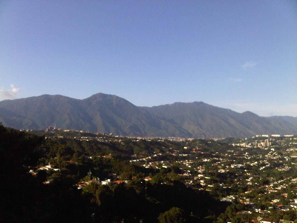 1024x768 Miren esa Silla de Caracas en este