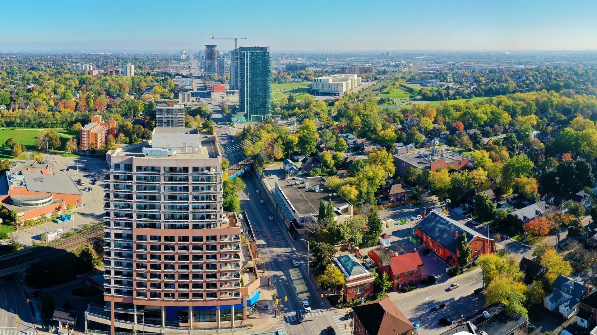 1920x1080 Living In Brampton, Ontario