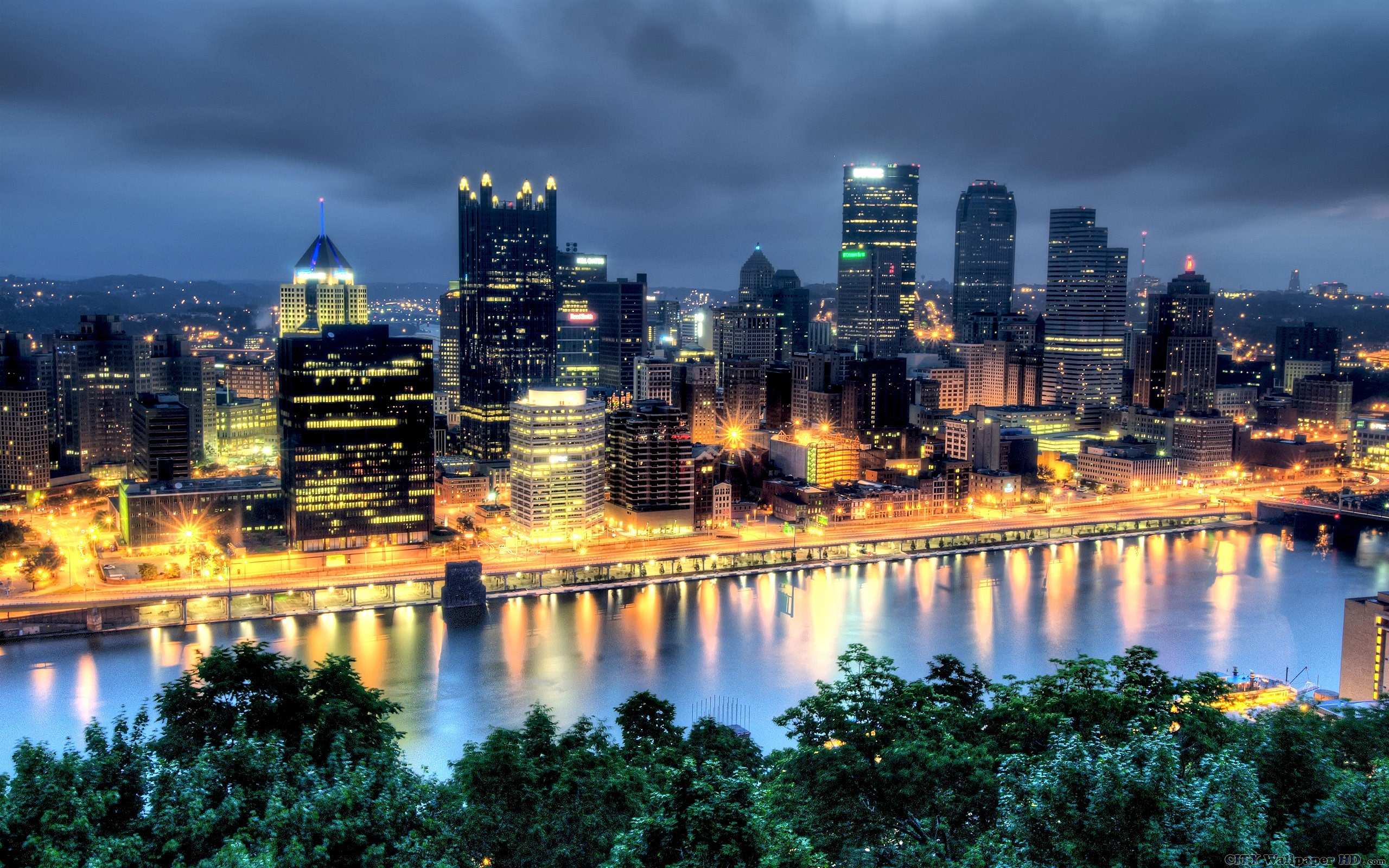 2560x1600 Night lights of Pittsburgh. Wide image of cities and countries