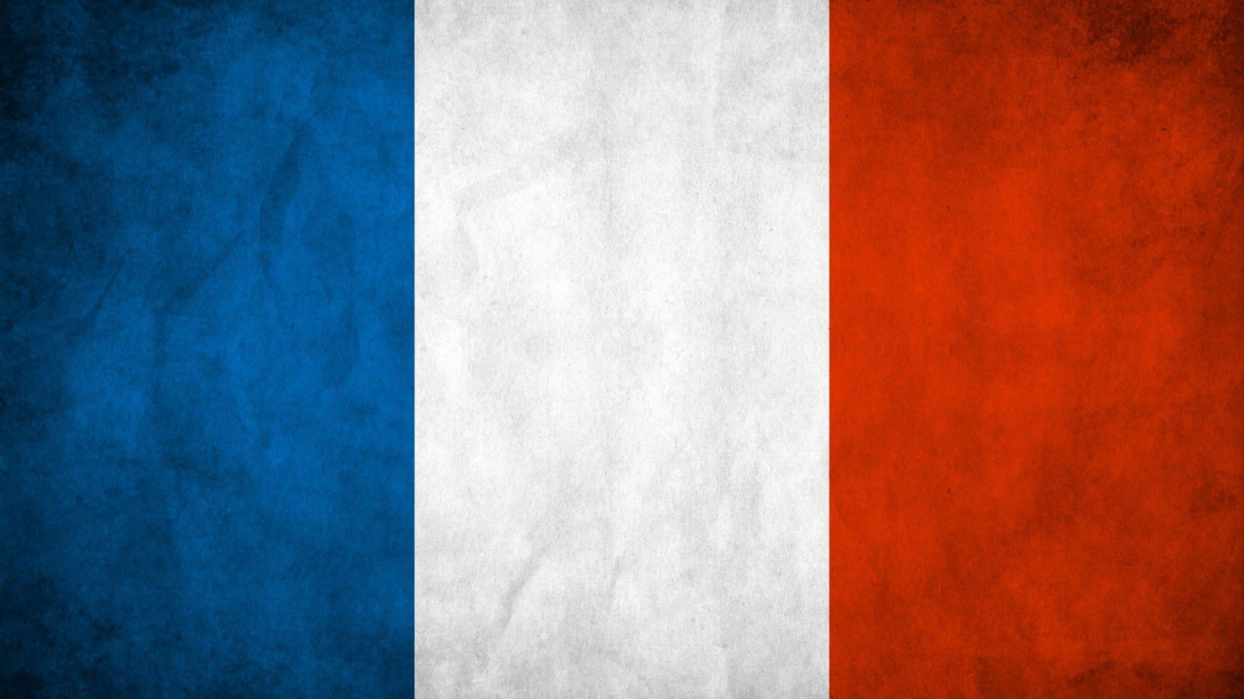 Hình nền cờ Paris 2560x1440