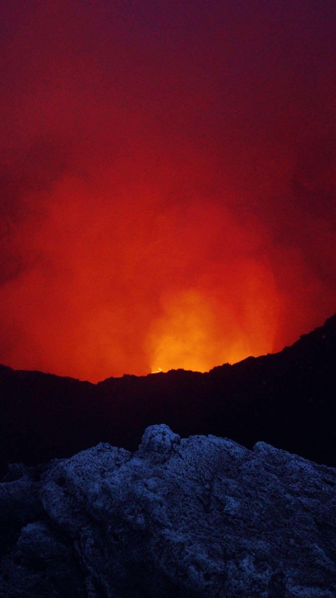 1080x1920 Nicaragua, Masaya Volcano, Lava 1080x1920 IPhone 8 7 6 6S