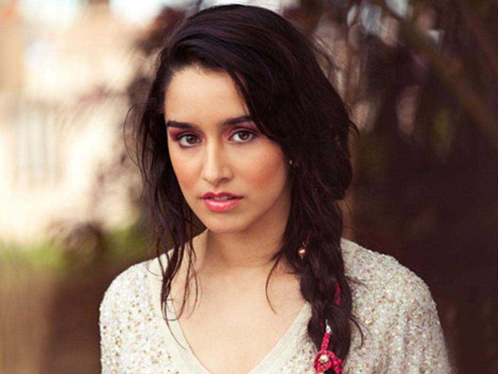 1024x768 Shraddha Kapoor Wallpaper Download