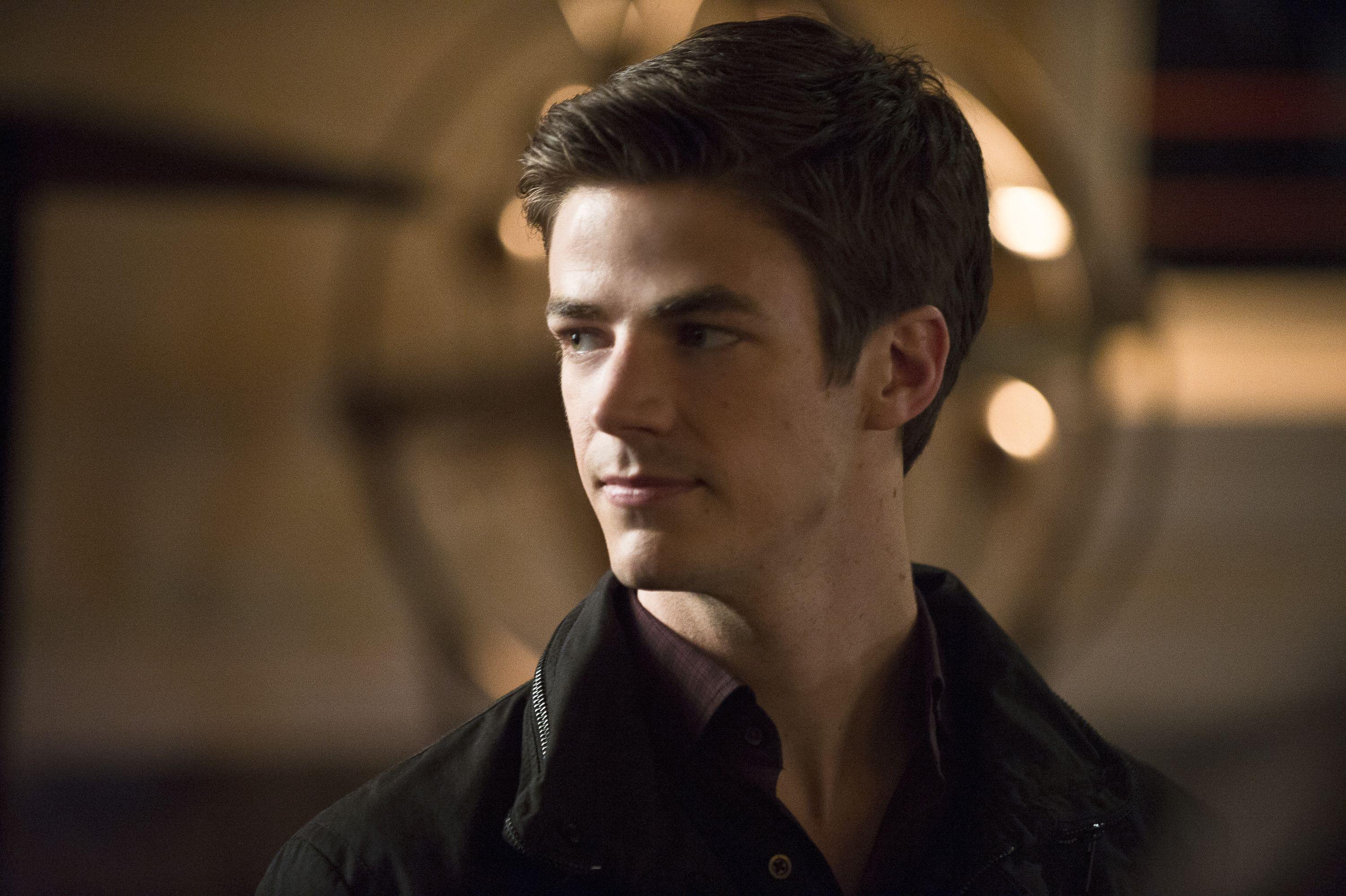 3000x1997 Grant Gustin Wallpaper