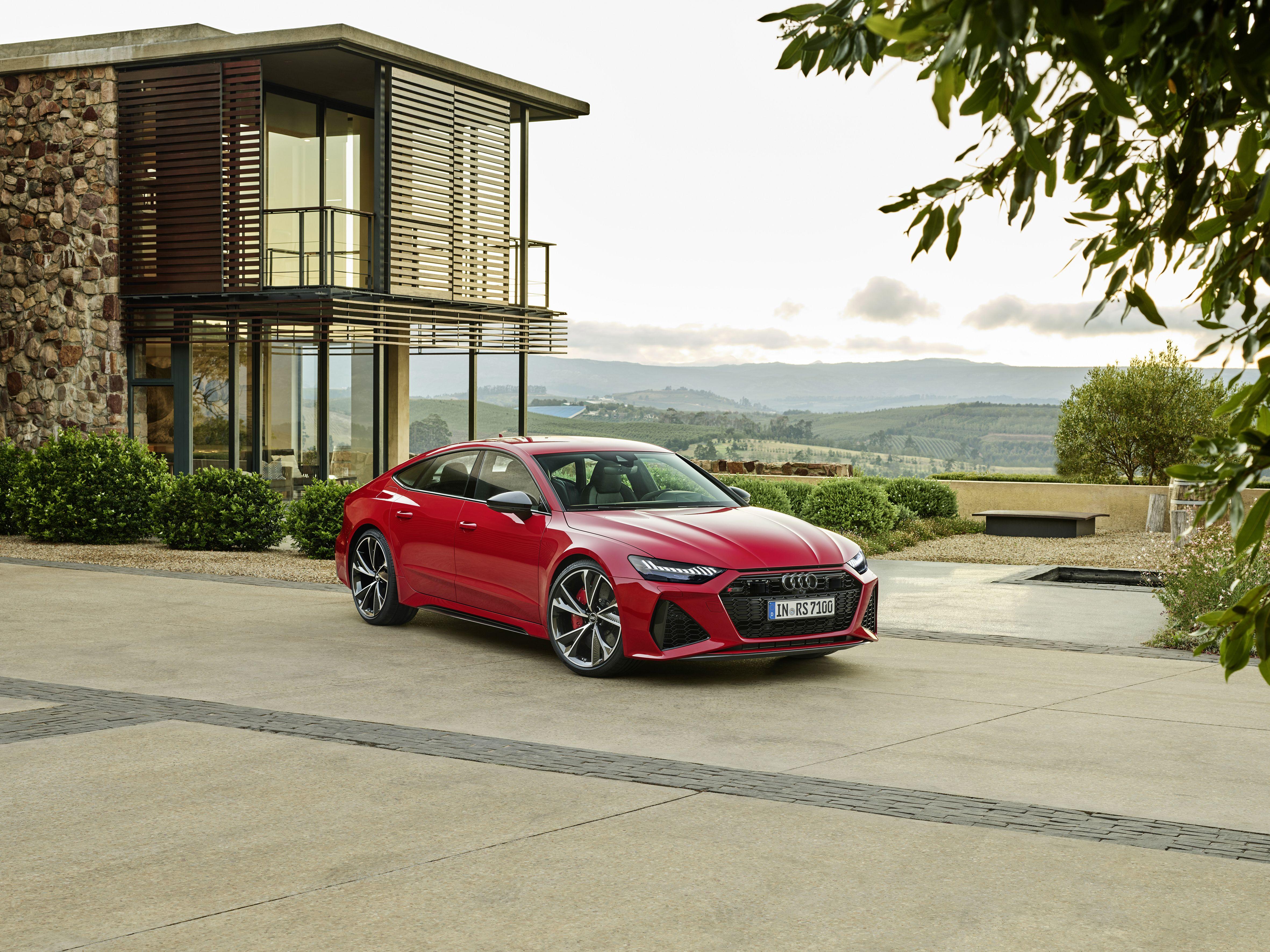 4724x3543 Wallpaper Of The Day: 2020 Audi RS7