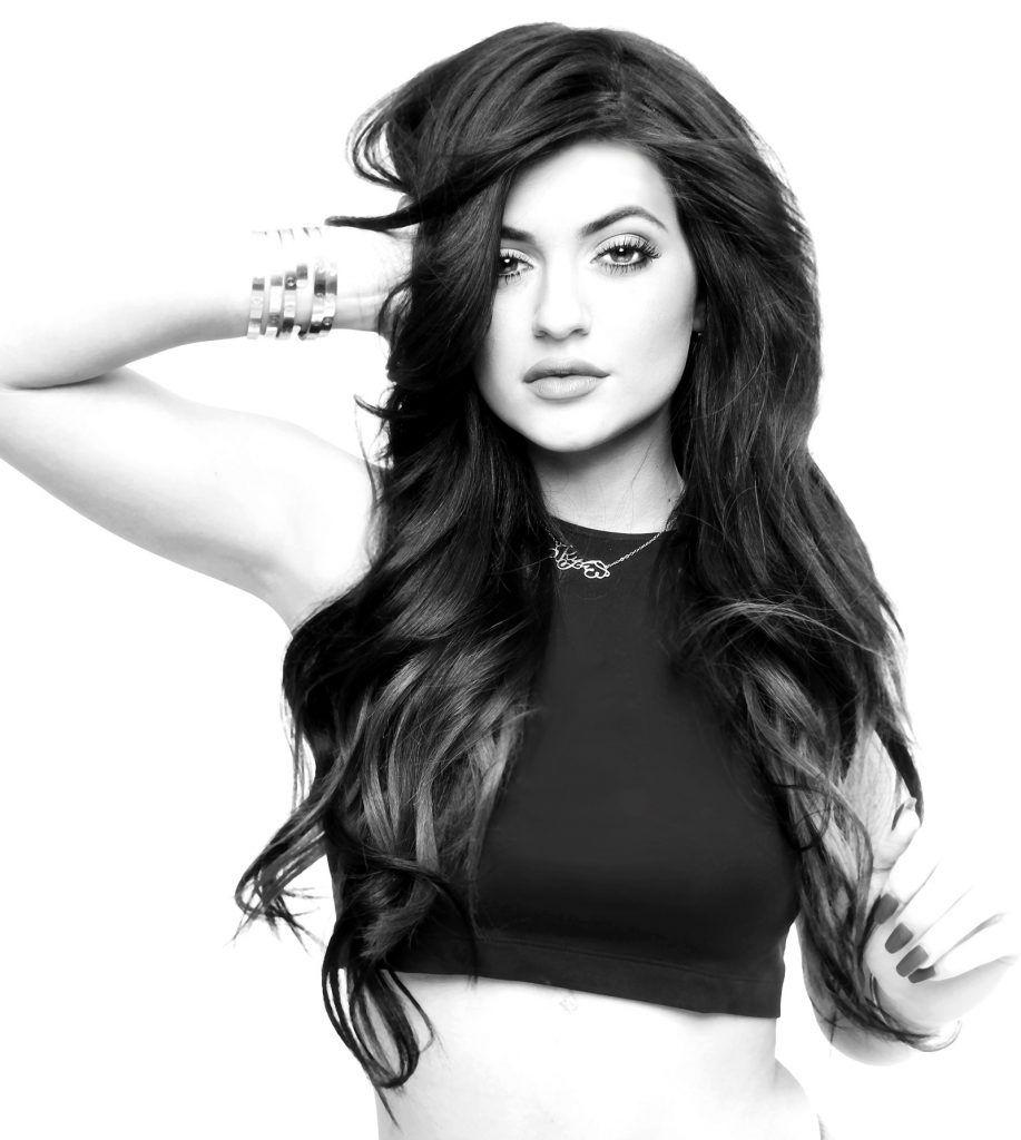 917x1024 kylie jenner wallpaper