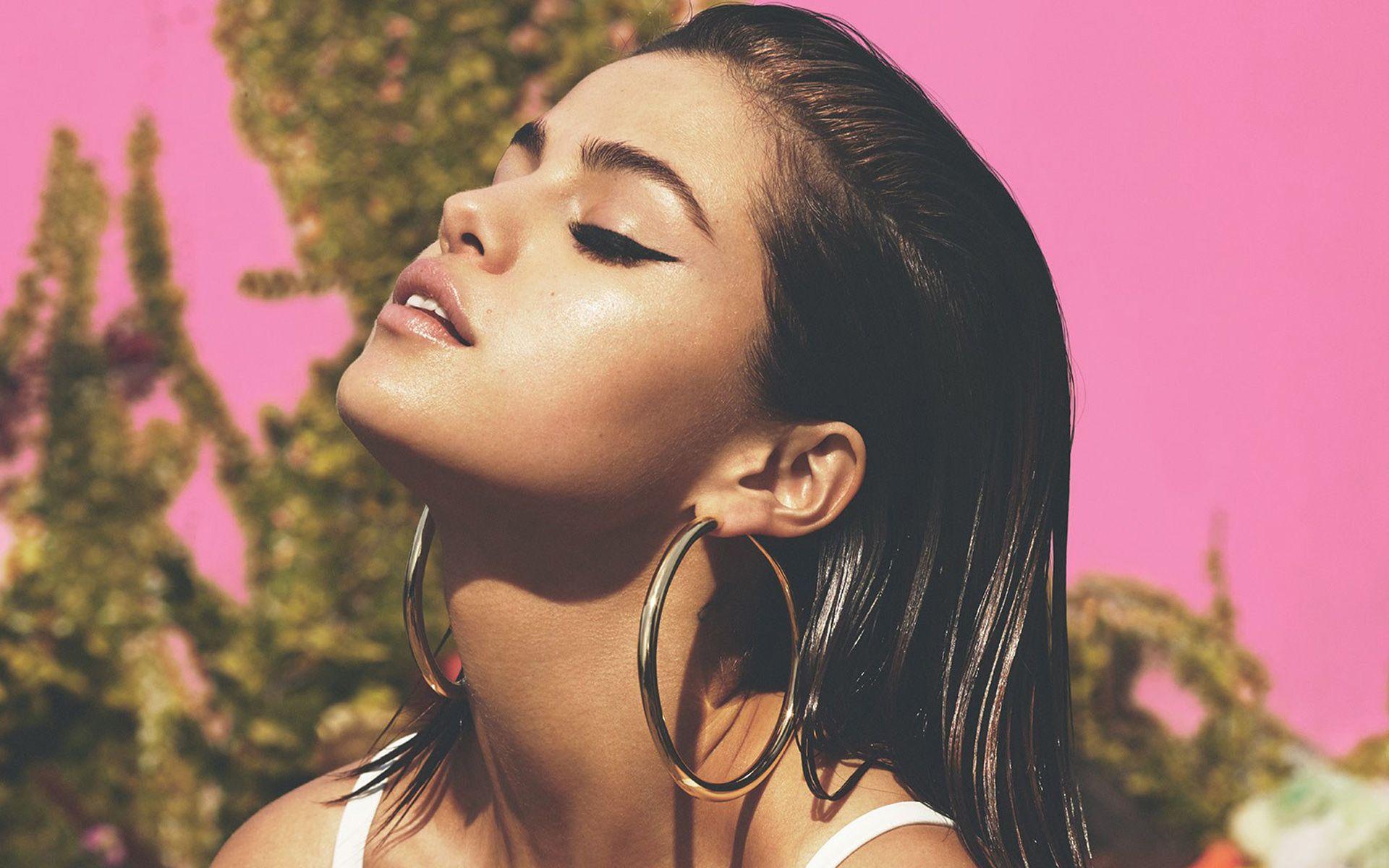 1920x1200 Gorgeous Selena Gomez HD Wallpaper 62093 1920x1200px