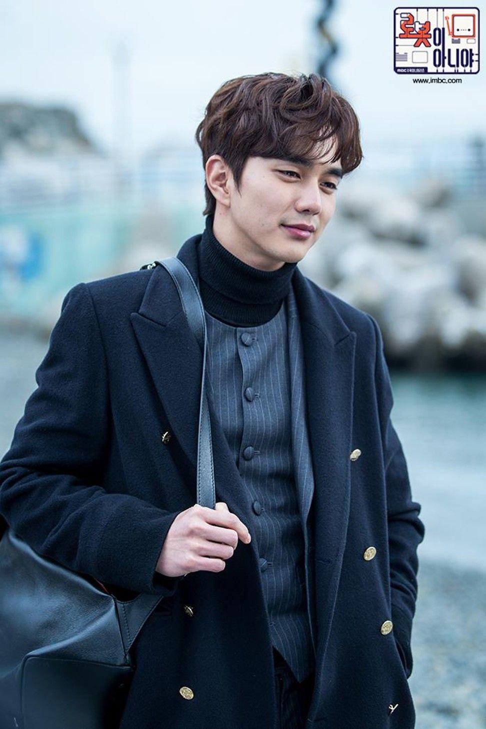 972x1458 Eight Fashionable Moments Yoo Seung Ho Won Our Hearts In I