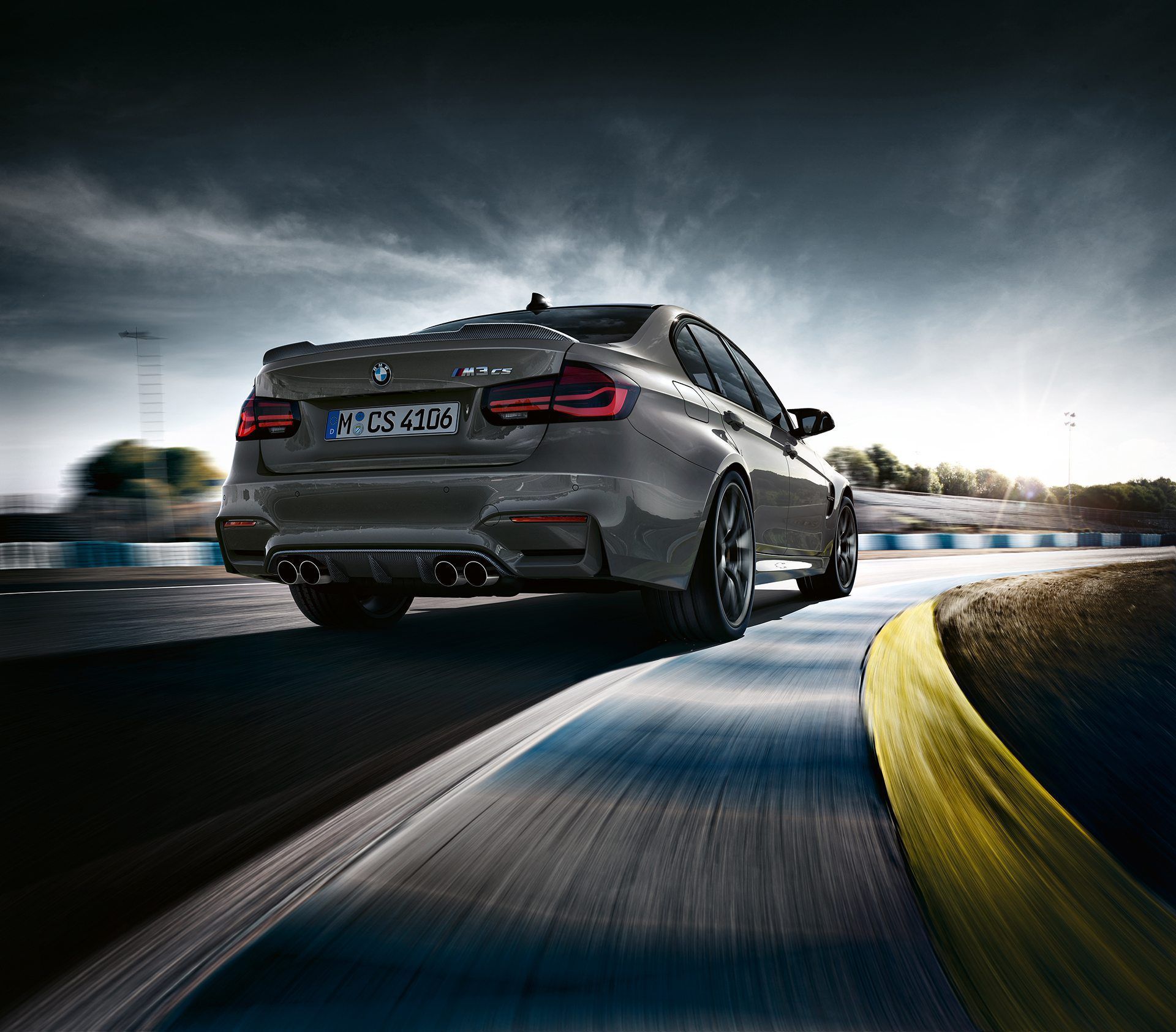 1920x1685 World Premiere: BMW M3 CS Car Portal