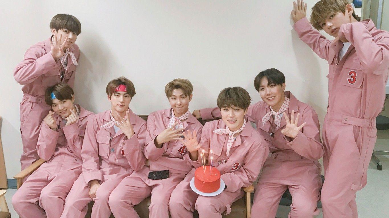 1366x768 Download Wallpaper 1366x768 Bts memes, Bts jungkook, Bts