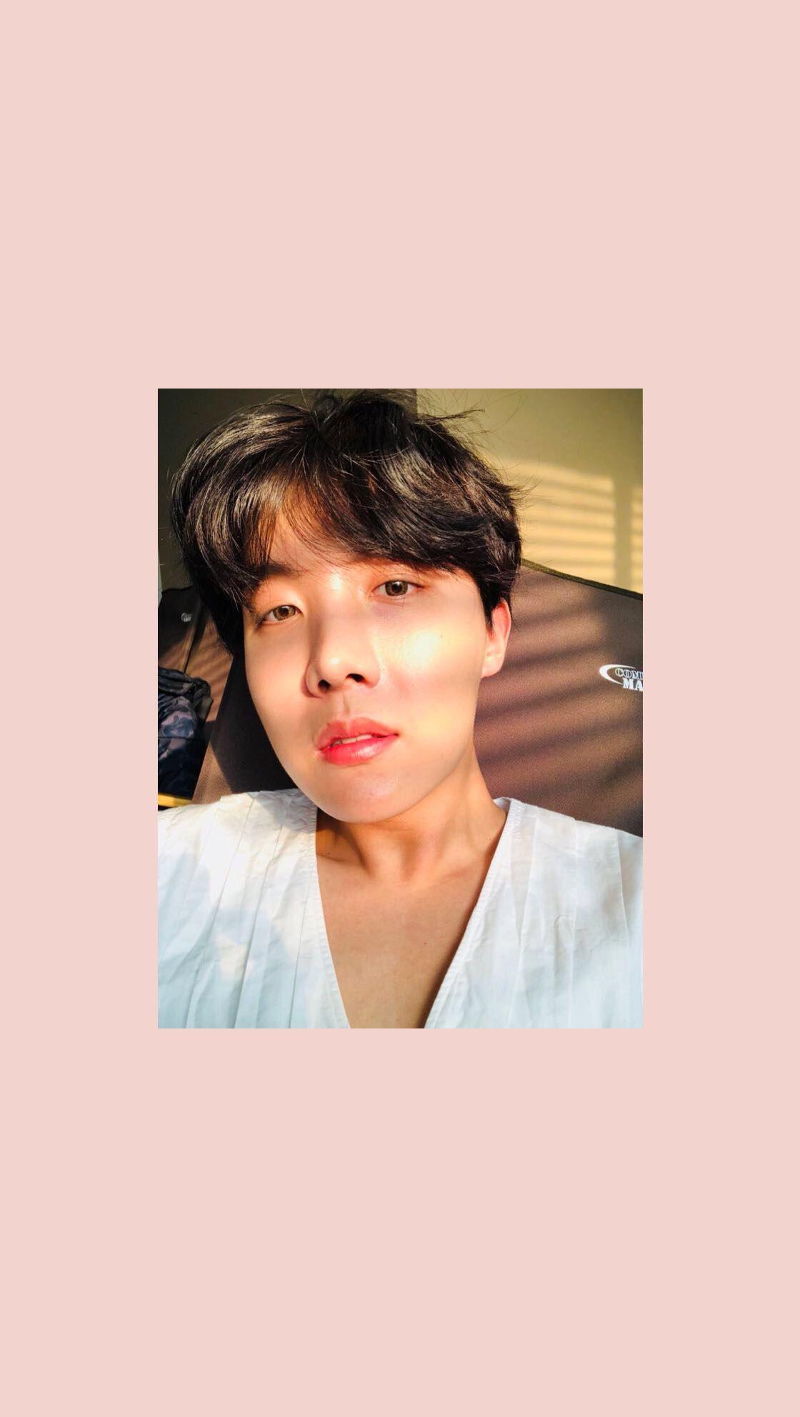 Jhope Aesthetic Pink Wallpapers Top Free Jhope Aesthetic Pink Backgrounds Wallpaperaccess