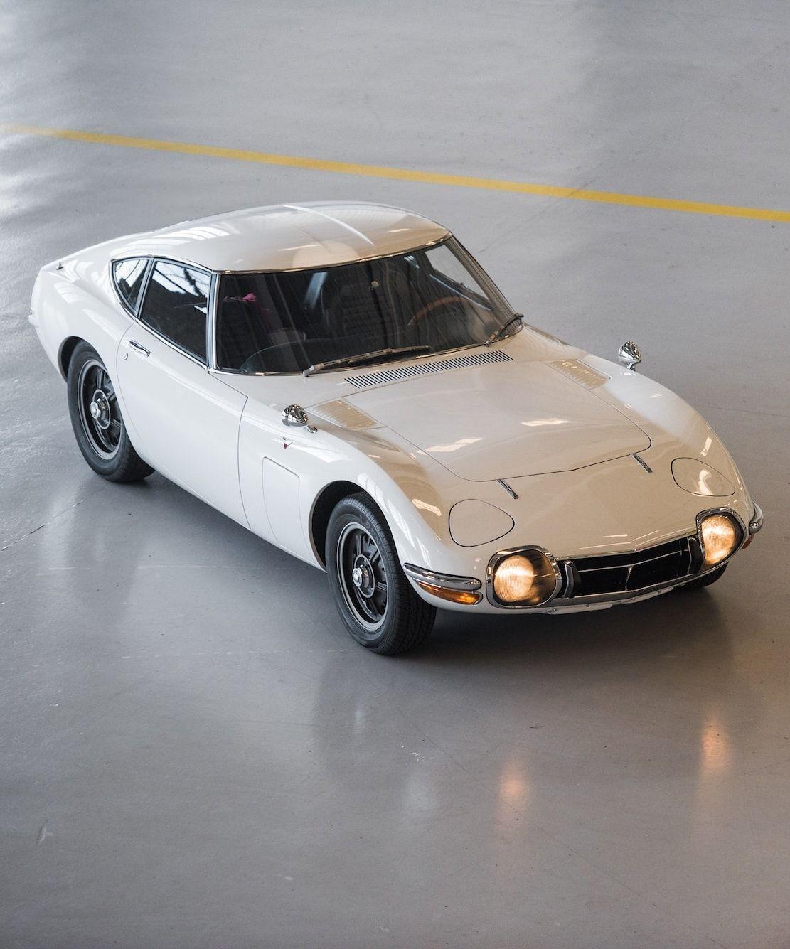 1111x1335 Toyota 2000Gt Wallpaper HD