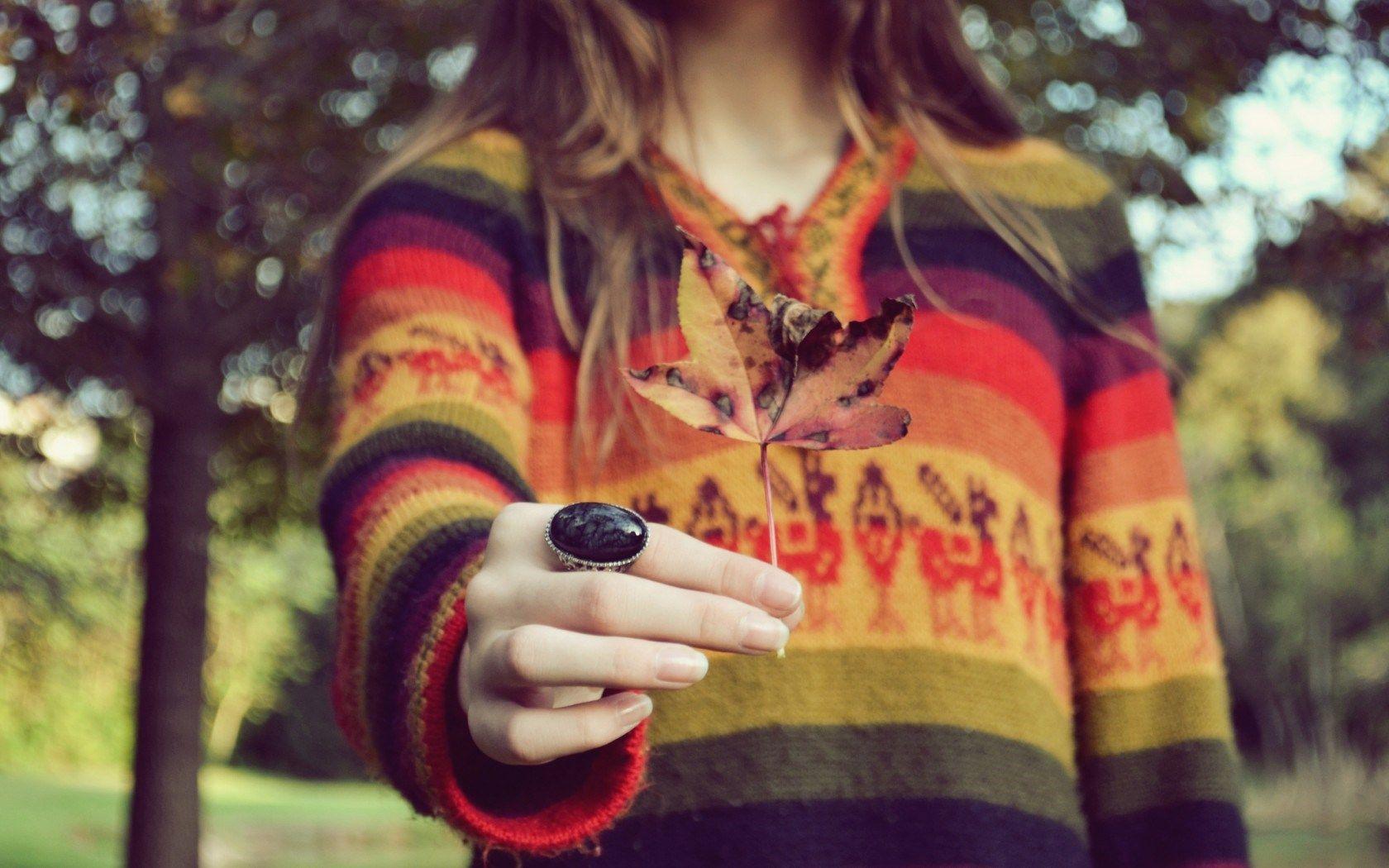 1680x1050 Hands Ring Coffee Girl Mood wallpaperx1050