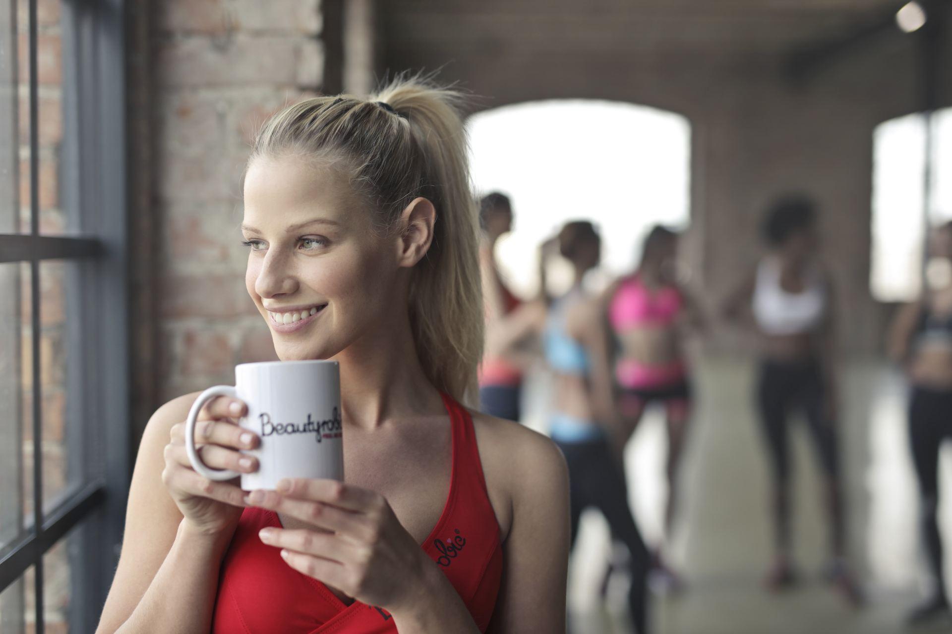 1920x1280 Best Fitness Girl Wallpaper