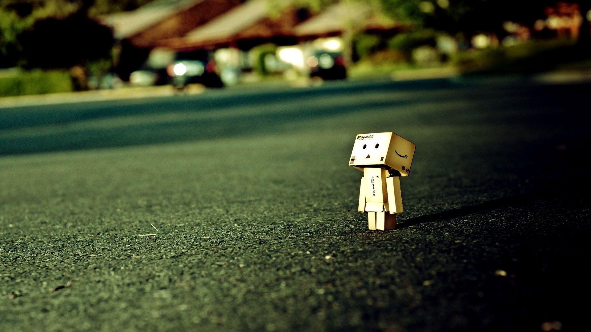1920x1080 Download wallpaper 1920x1080 danboard, box, man, alone