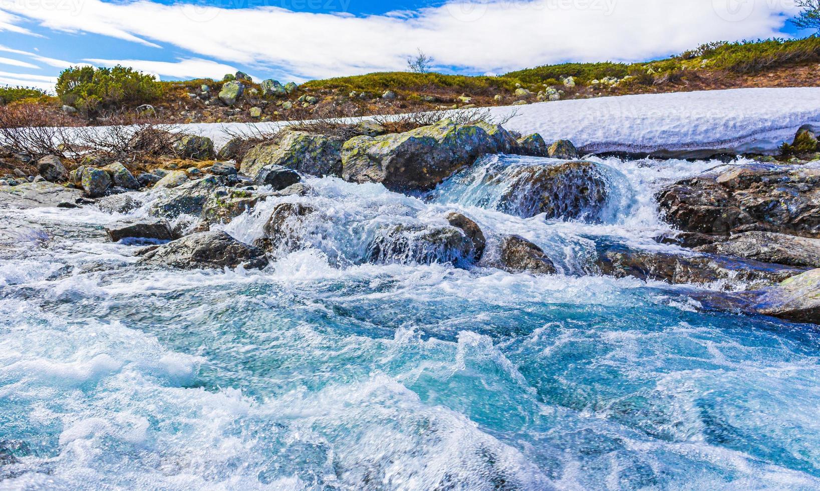 1637x980 River , Image