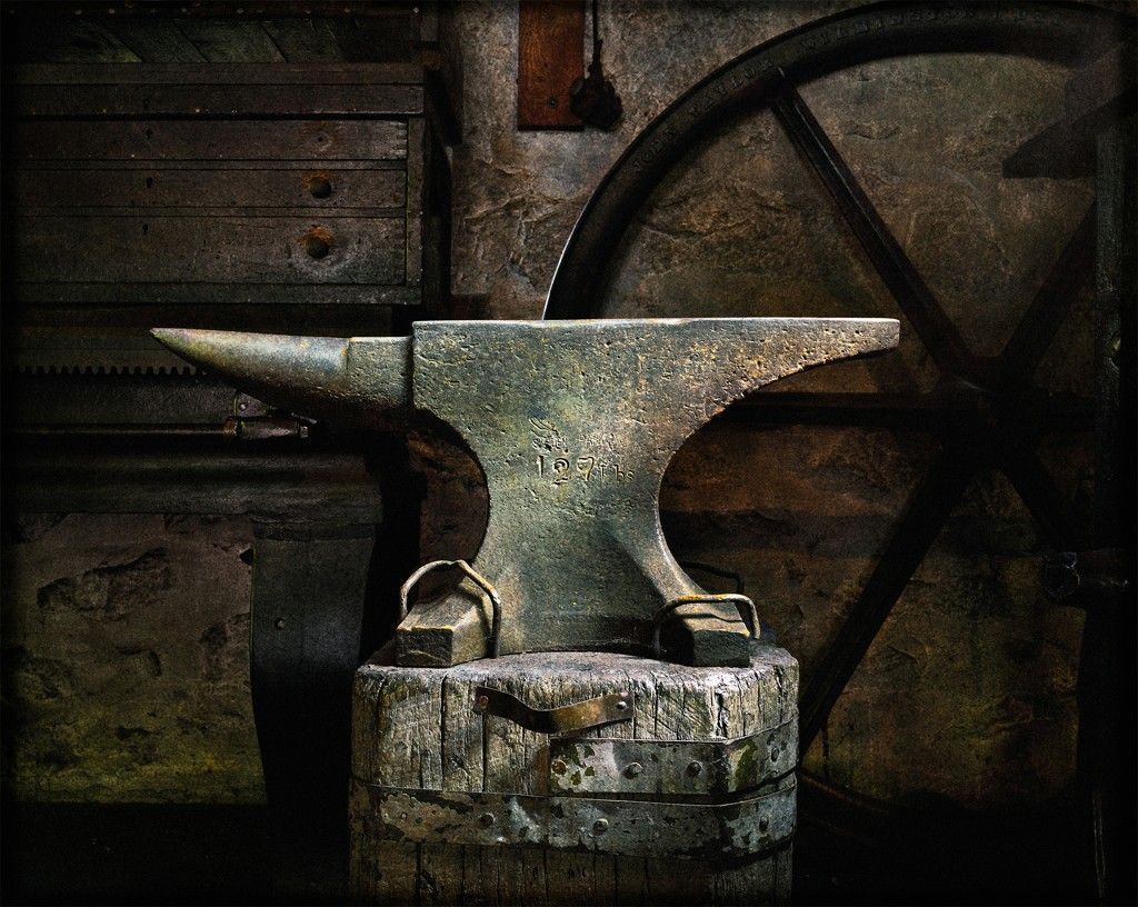 1024x816 Anvil Wallpaper