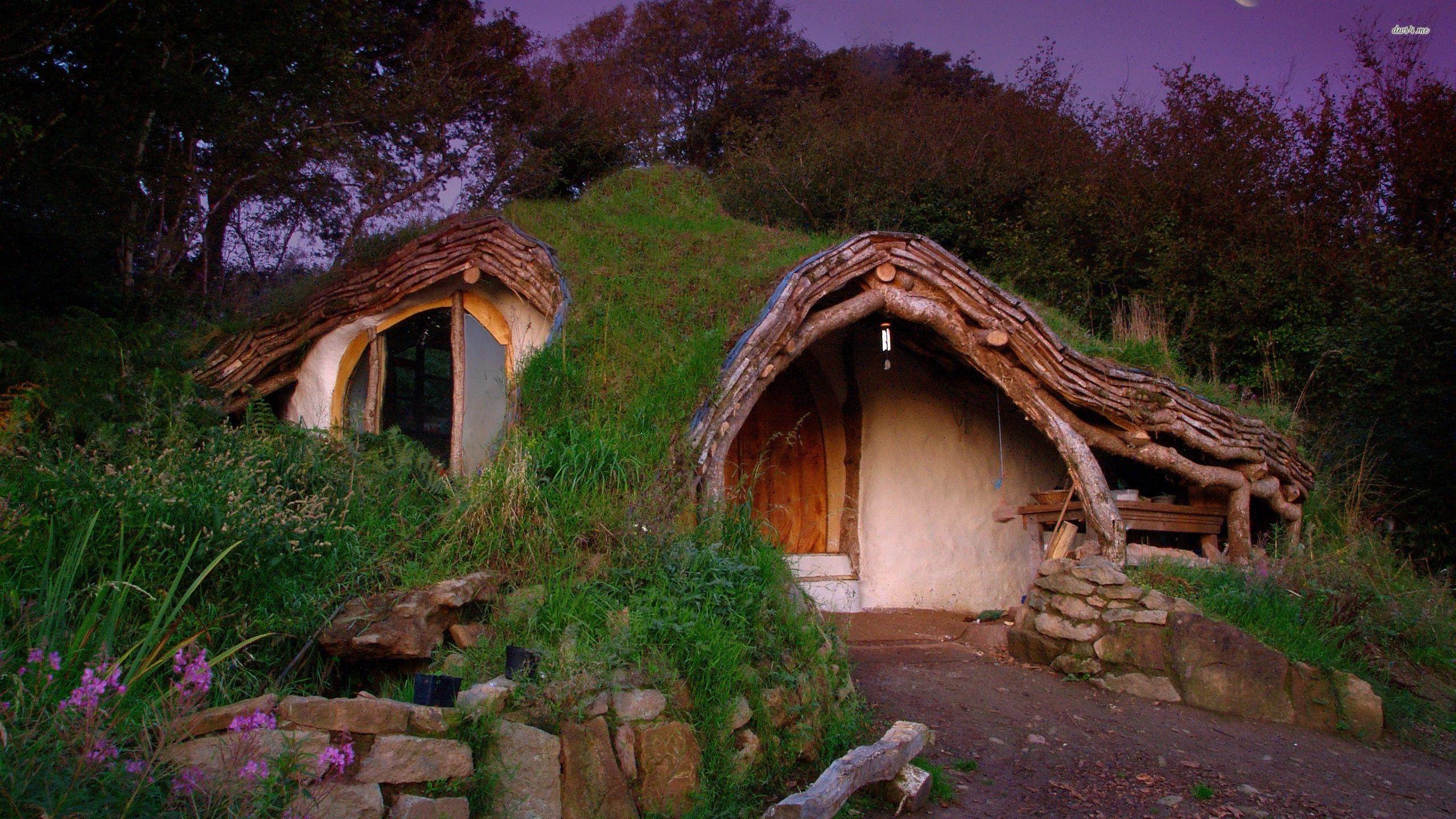 2560x1440 Hobbit house, Wales wallpaper wallpaper
