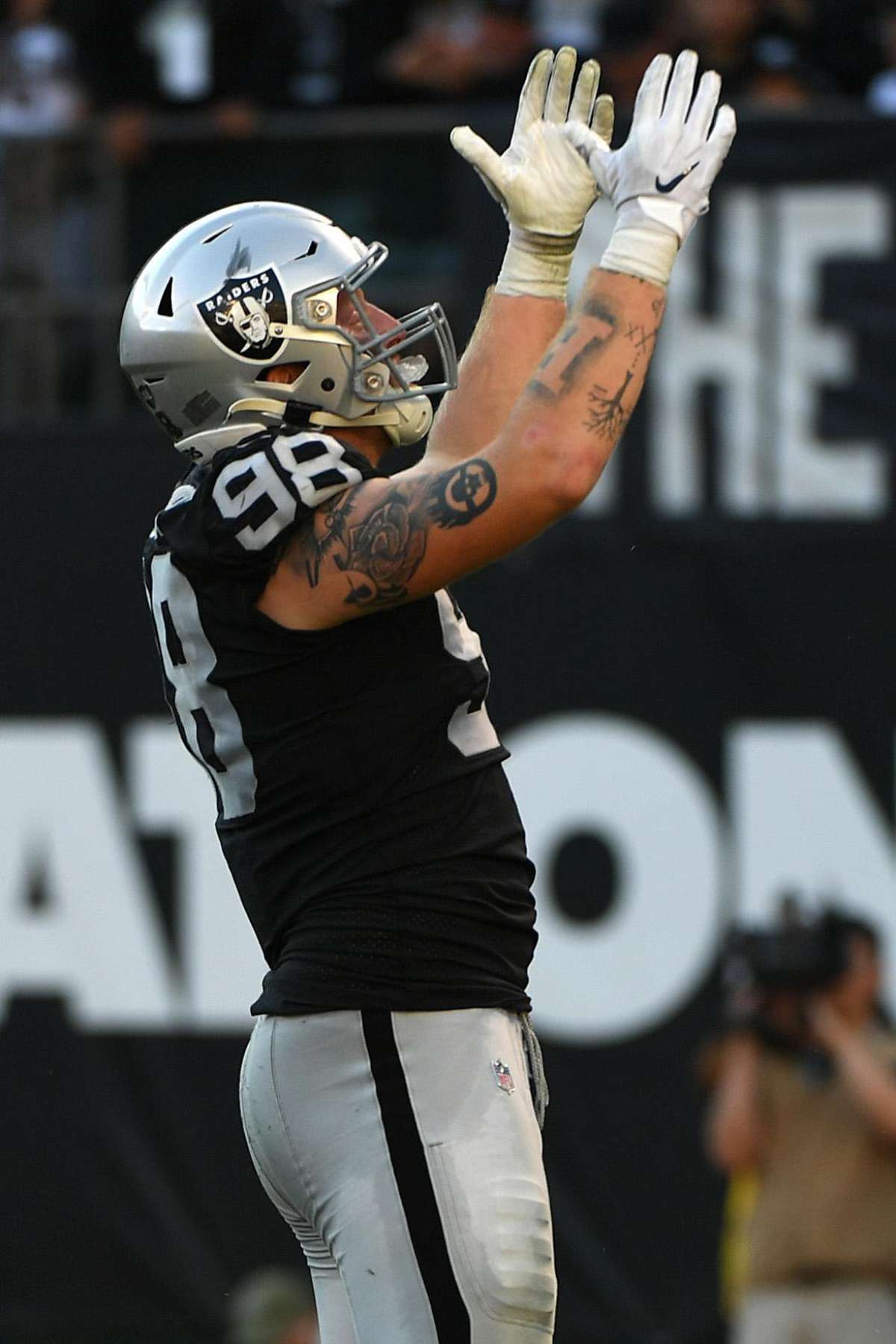 1200x1800 Maxx Crosby Wallpaper