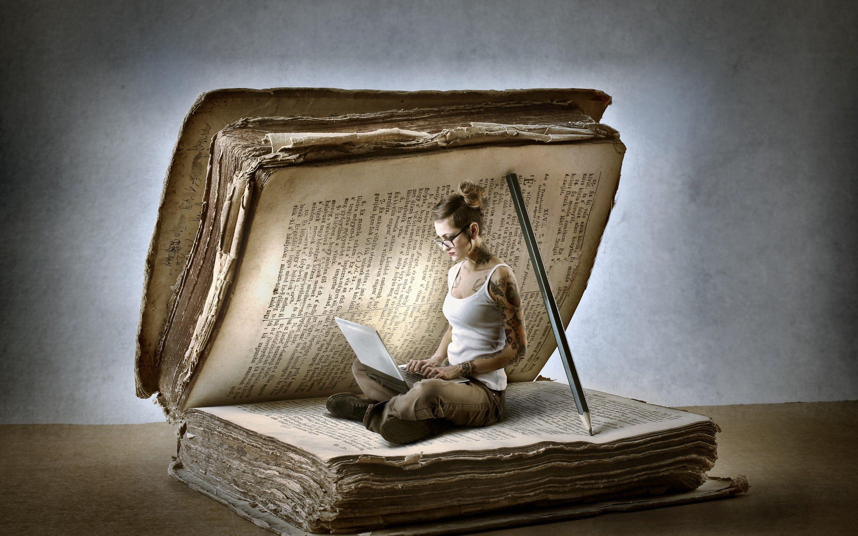 2880x1800 Download wallpaper girl, the laptop, book patrol, open book