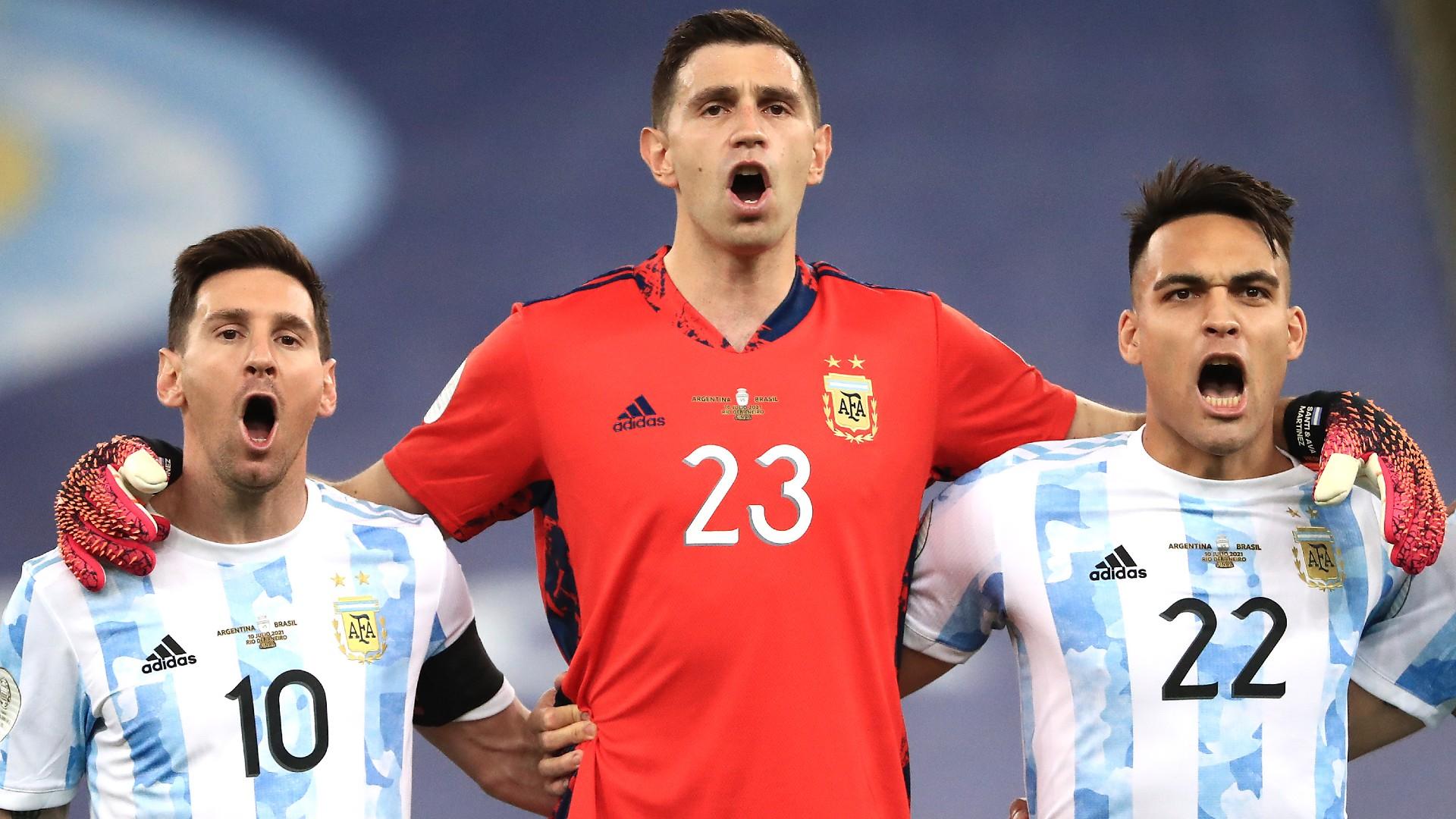 1920x1080 Ronaldo and asking Messi for photo