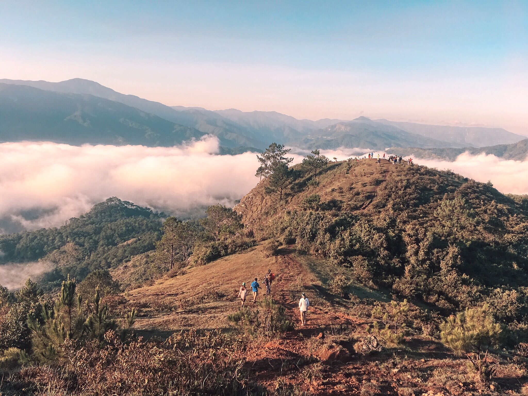2048x1536 MARLBORO HILLS: Travel Guide To