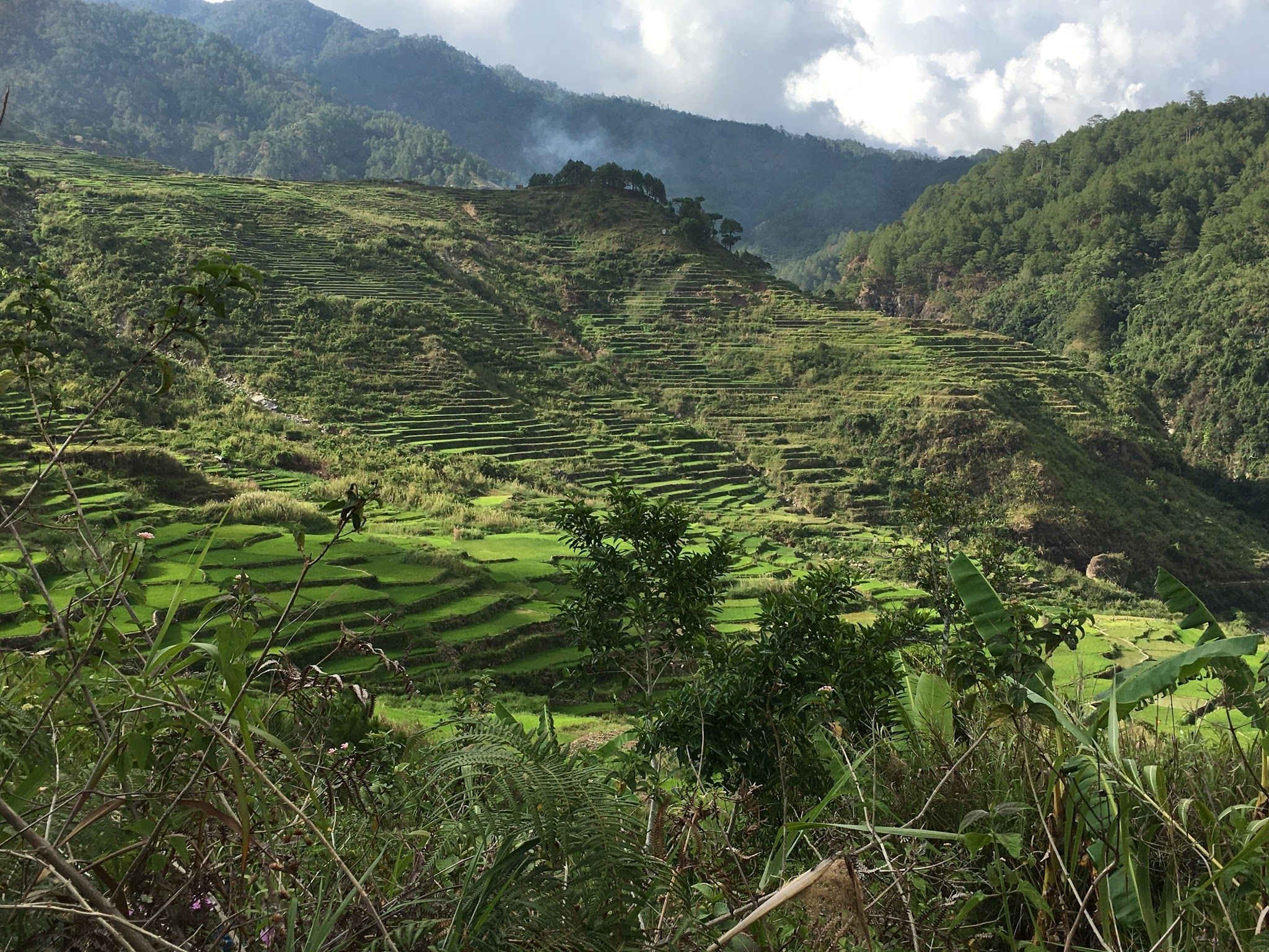 2048x1536 Soaring Sagada