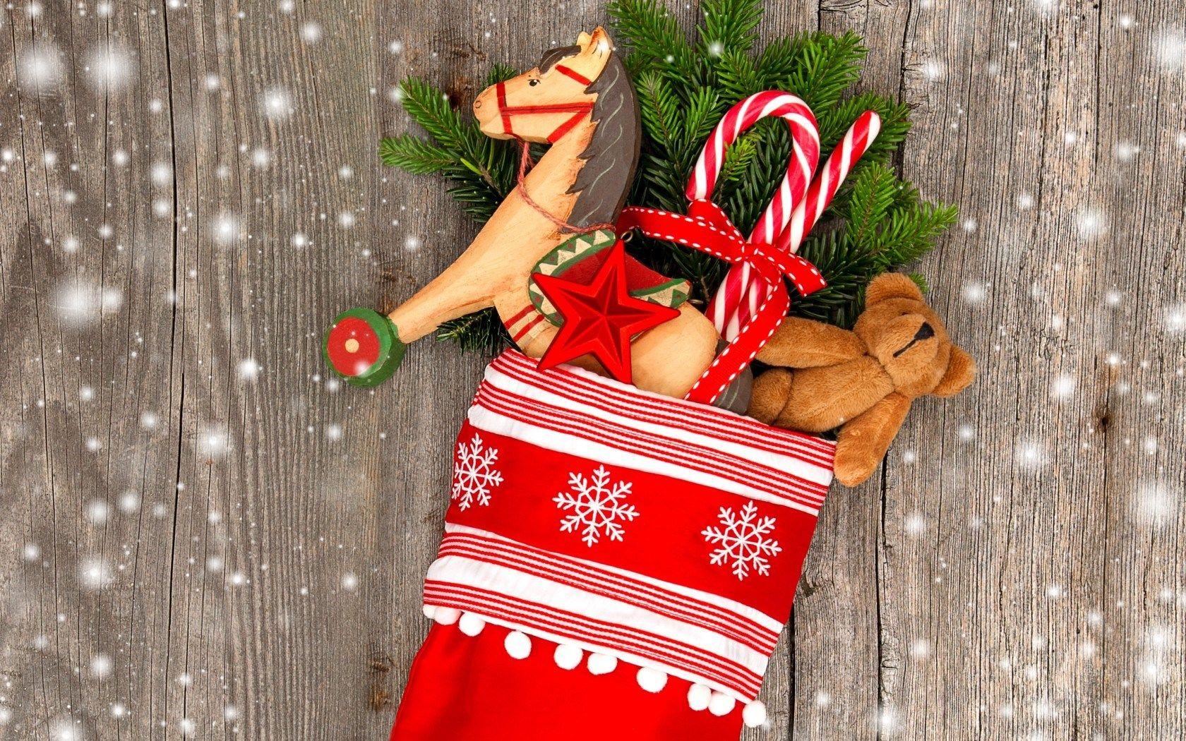 1680x1050 Christmas Wallpaper Gift