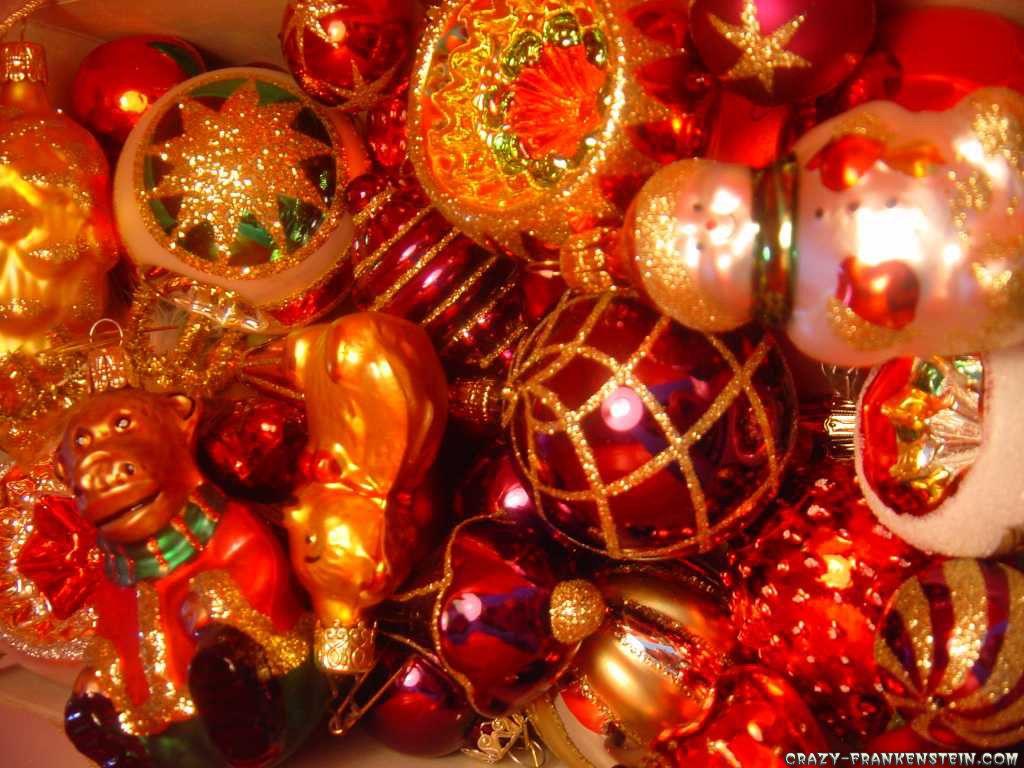 1024x768 Crazy Frankenstein decorations wallpaper