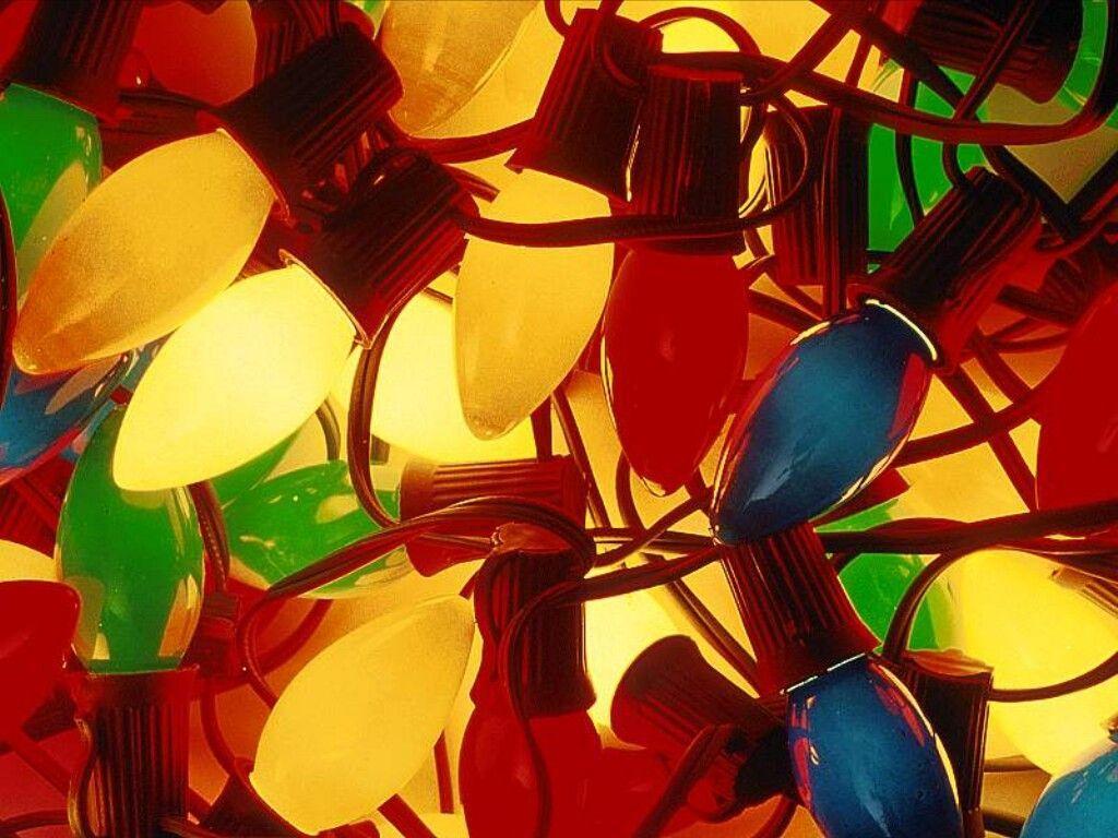 1024x768 Old Fashioned Christmas Decorations Wallpaper