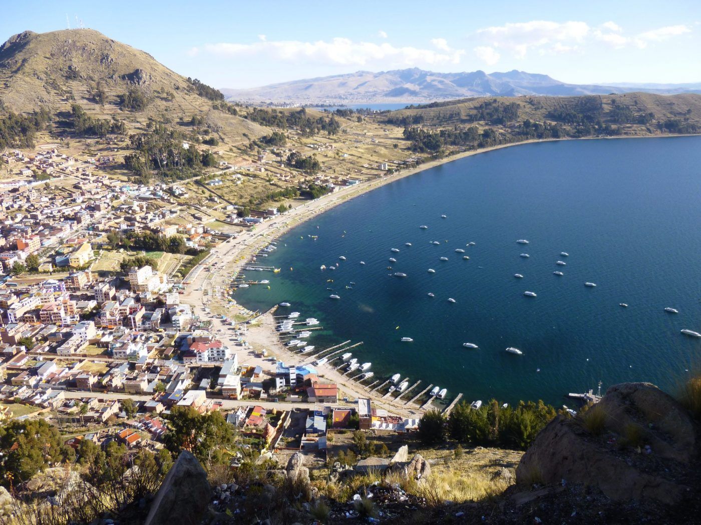 1400x1050 Lake Titicaca: Crossing from Bolivia to